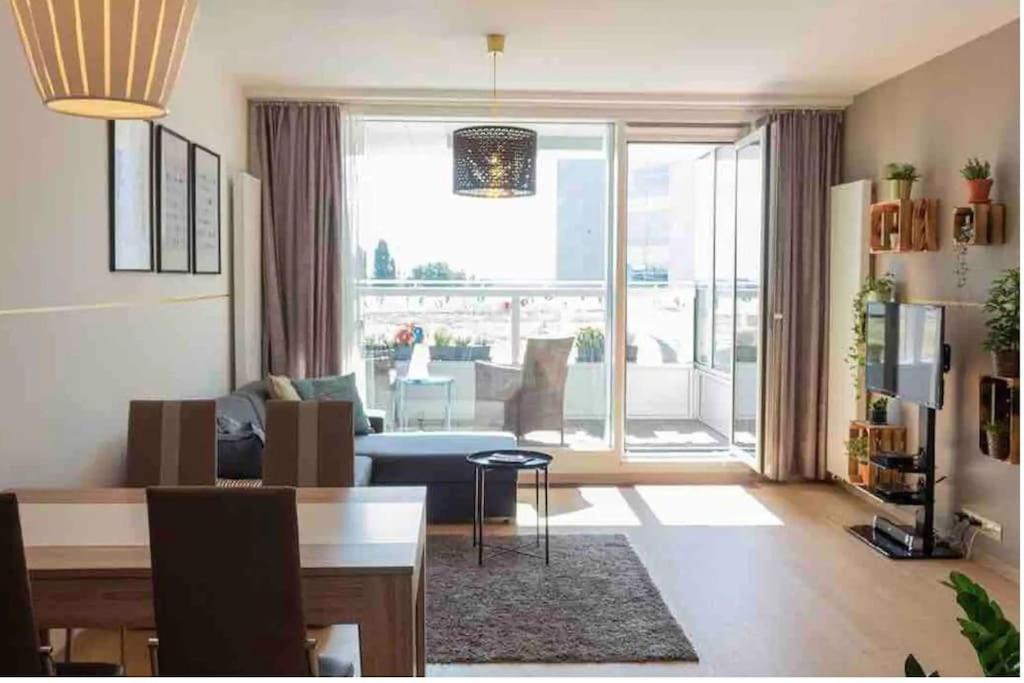FREE Garage Parking!!! Stylish Getaway in Prime Bratislava Location - By the Danube and Old Town