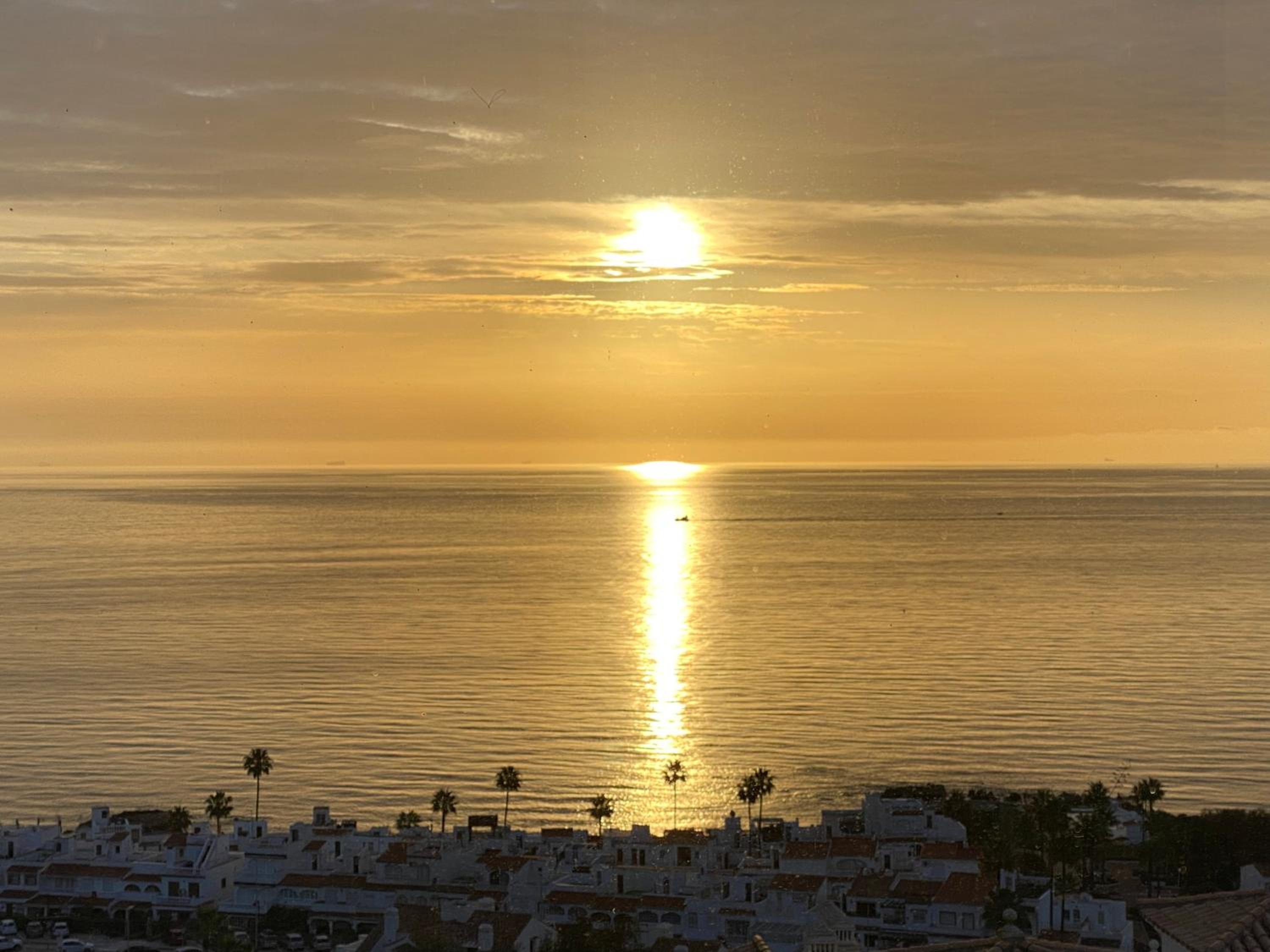 Luxurious Apartment with Seaview in Sunny Manilva