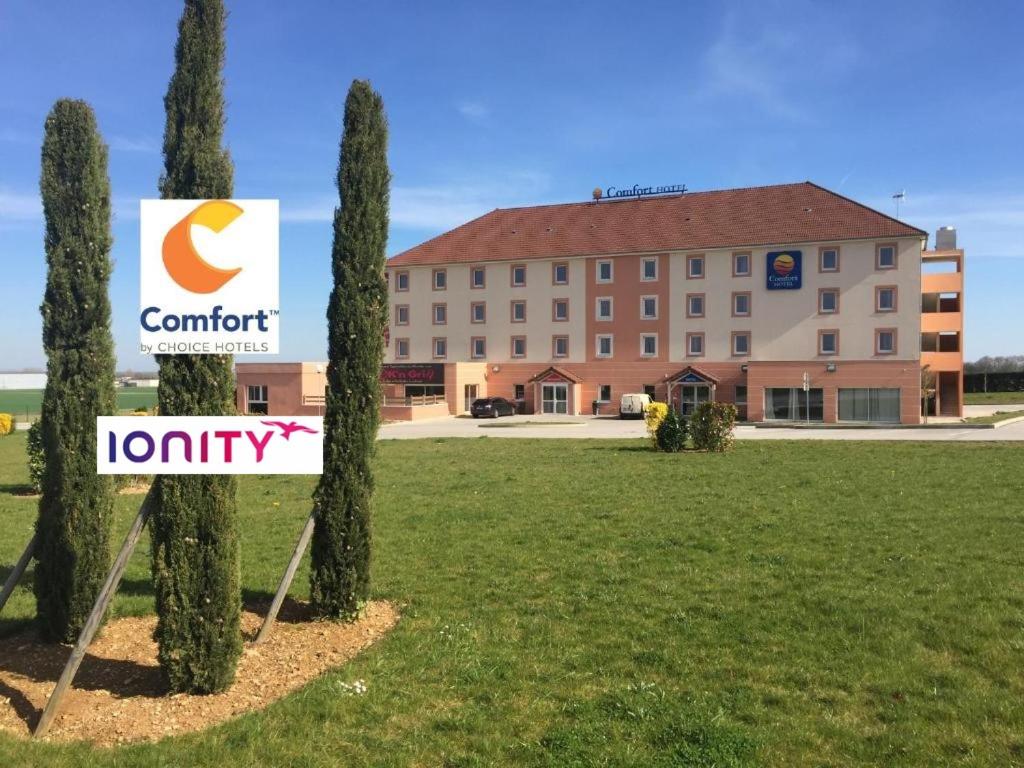 Hotel Comfort Hotel Dijon Sud - 21600 LONGVIC - Image 1