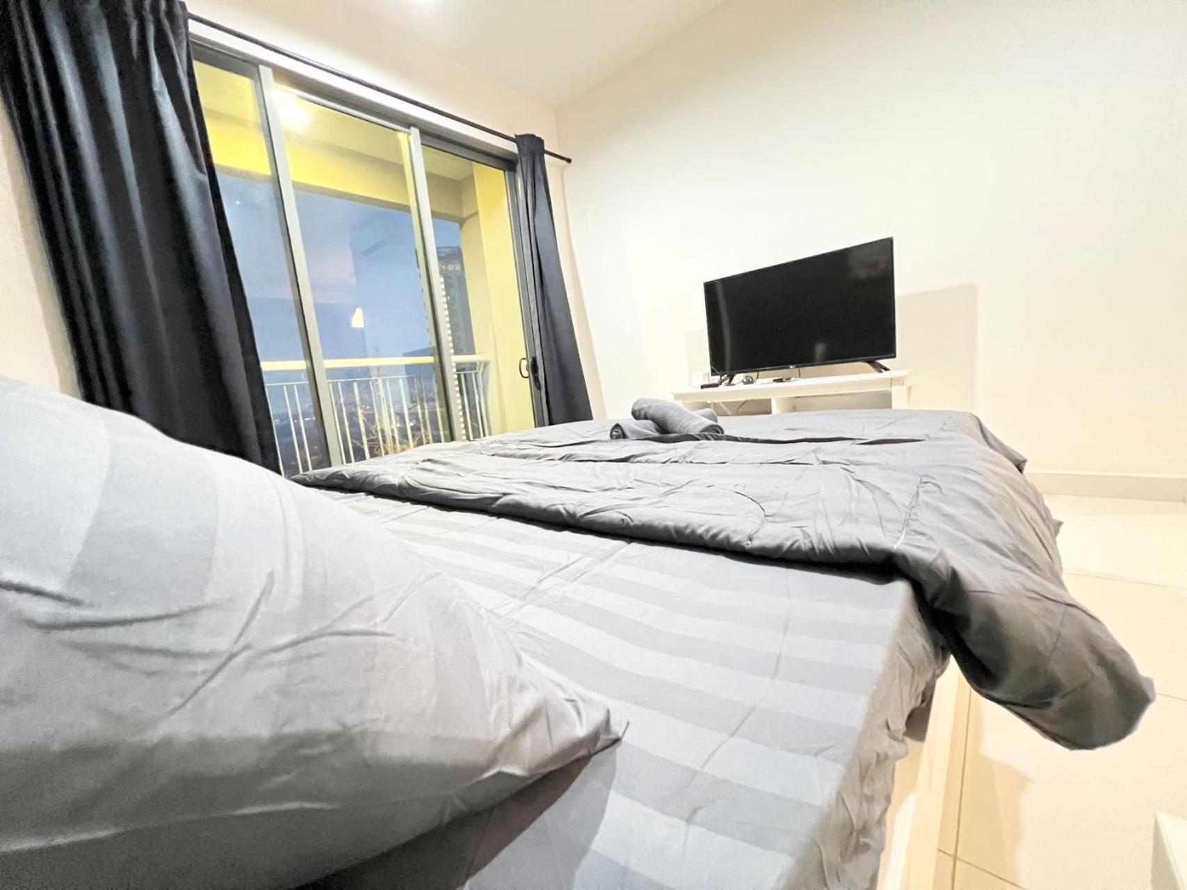 Teega Suites Studio by Luxecocoo CK Puteri Harbour photo 3