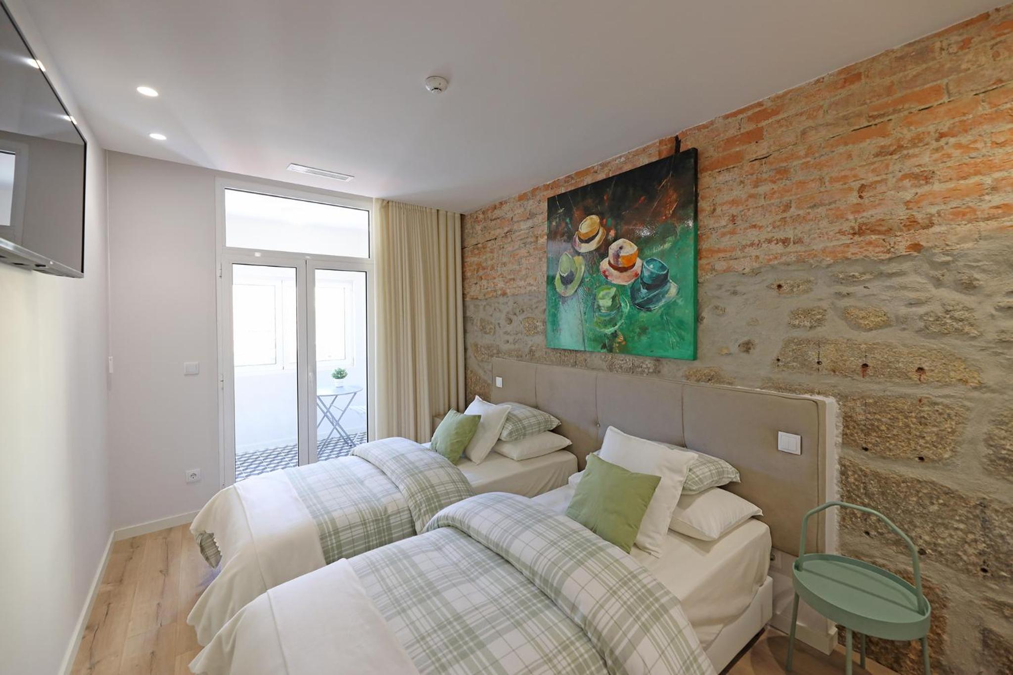 FLH Porto Downtown GuestHouse