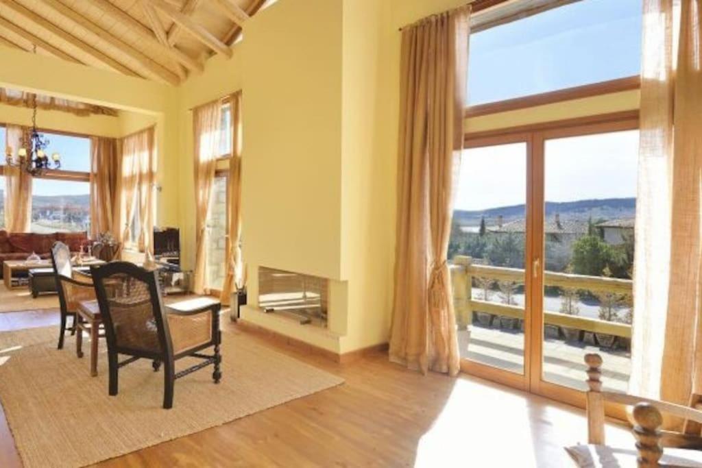 LV-Livadi Villa photo 5