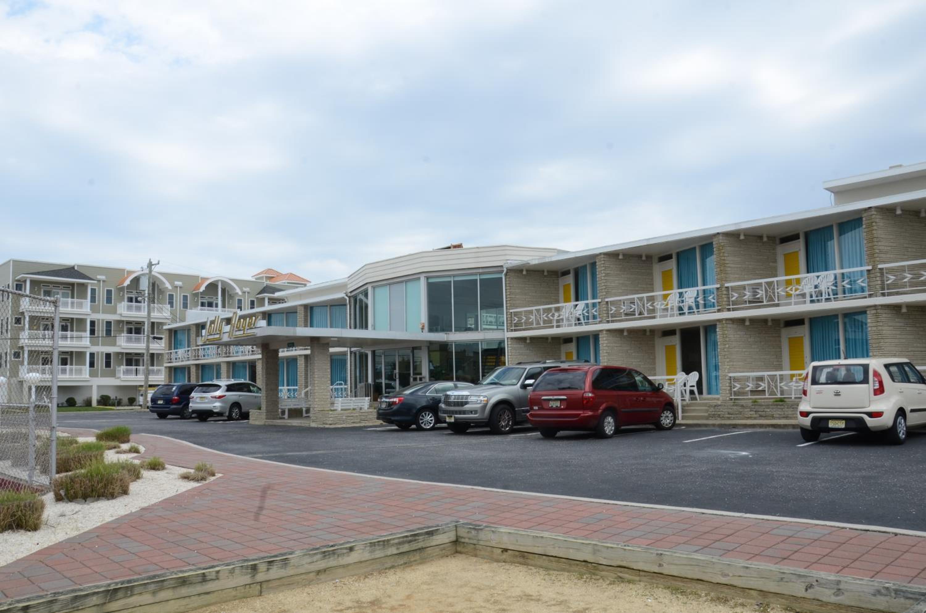 The Jolly Roger Motel