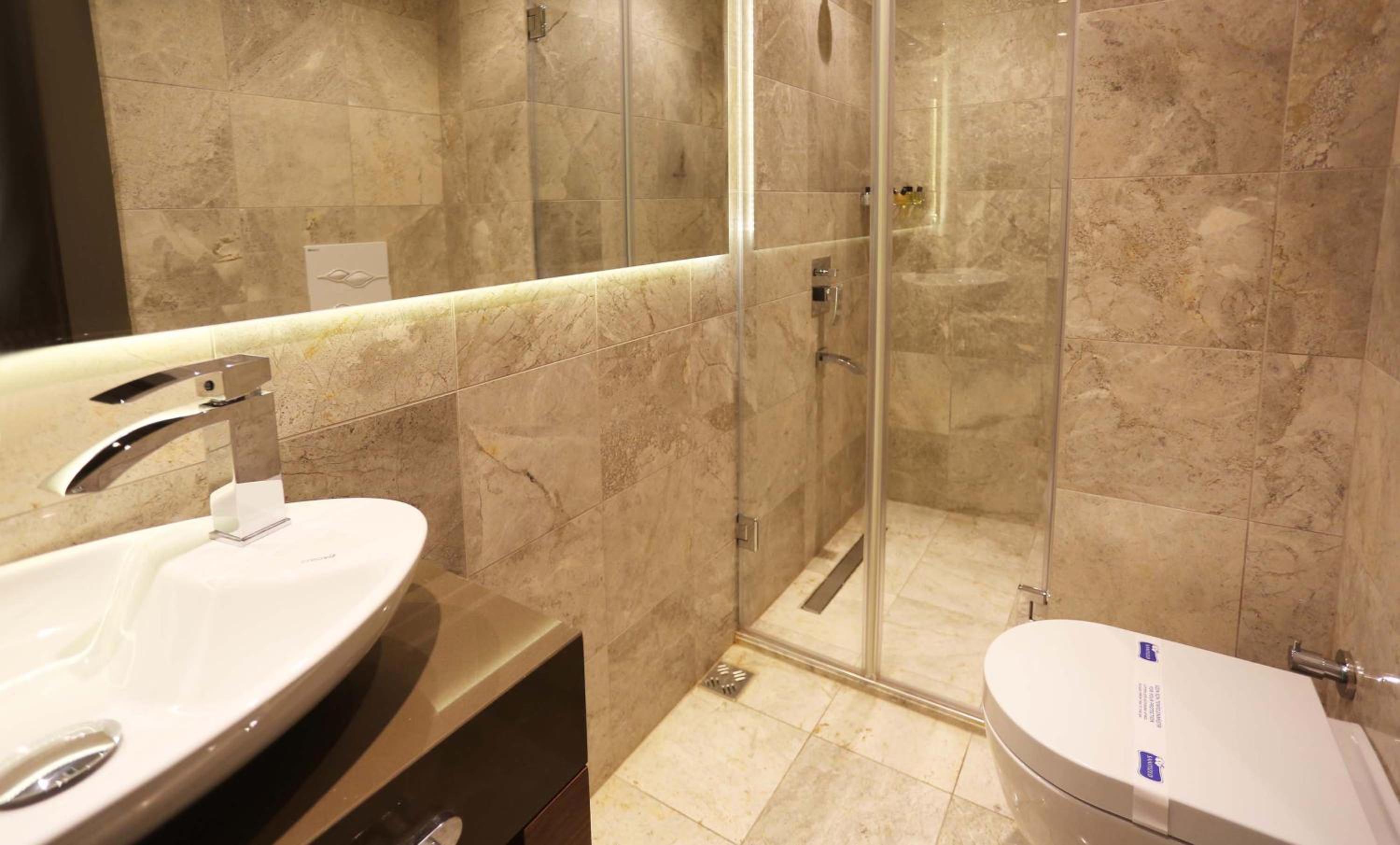 Taksim Premium Hotel - Image 34