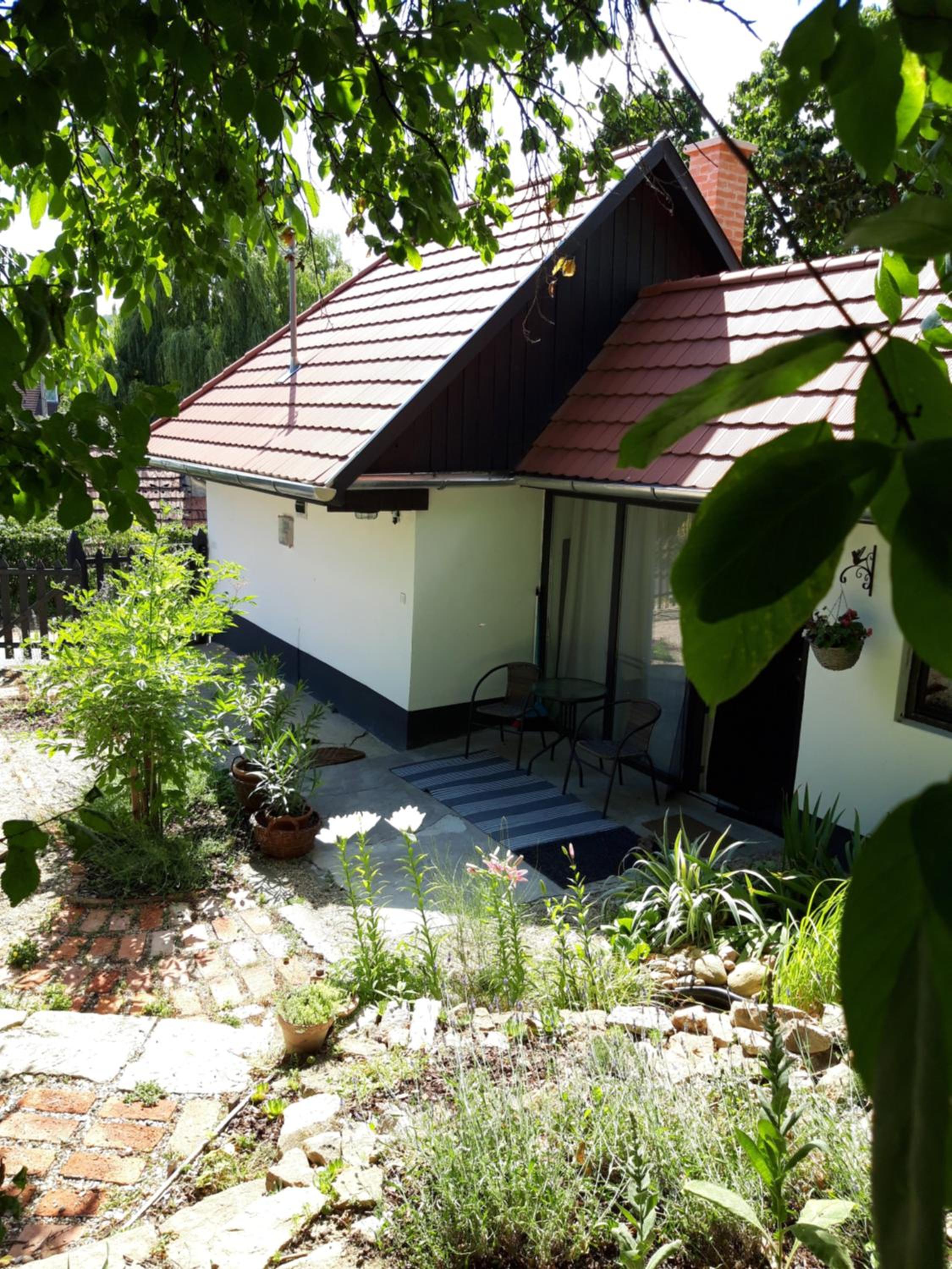 Kismadár Vendégház Noszvaj view 4