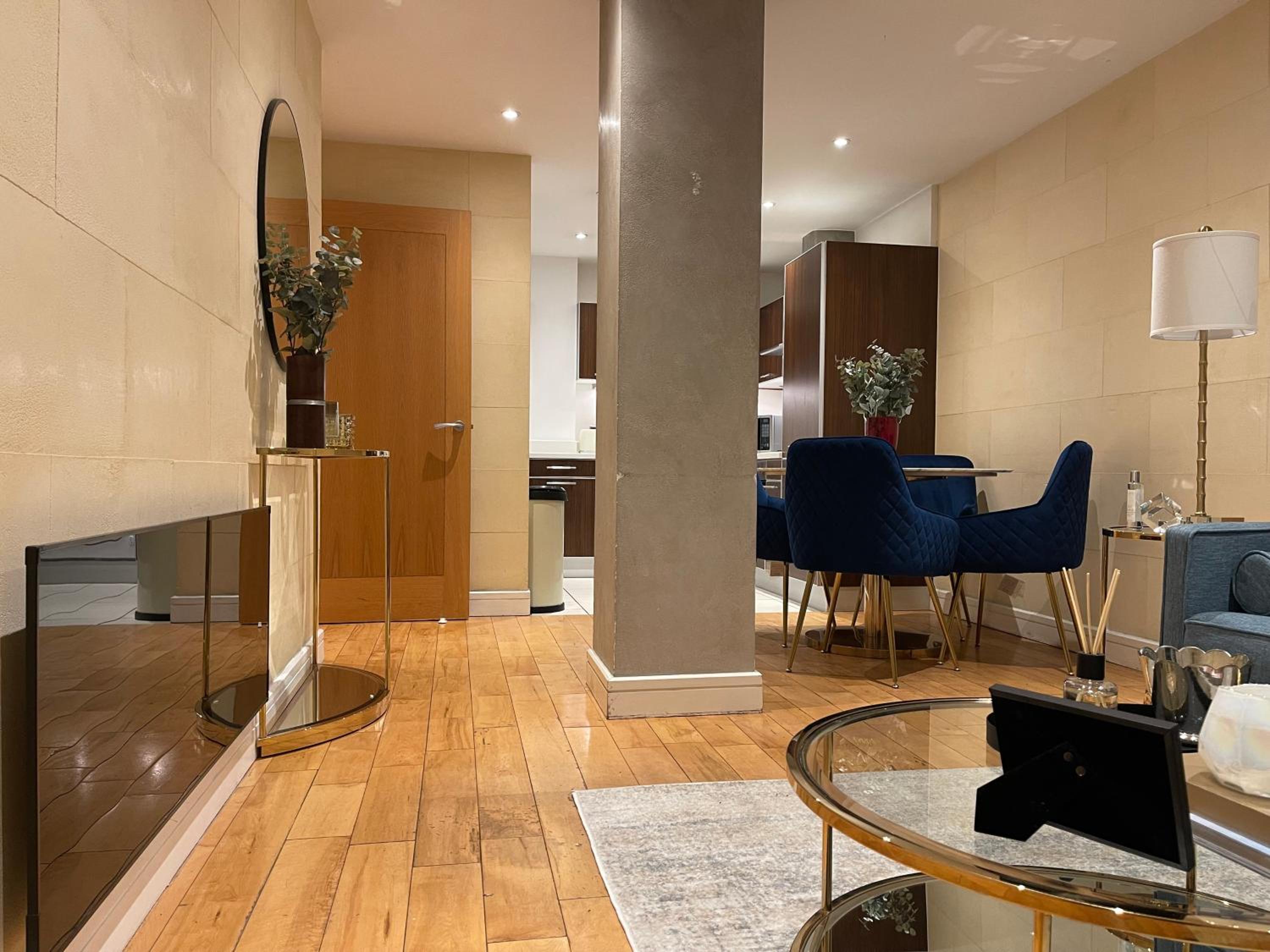 Stunning Westminster Apartment
