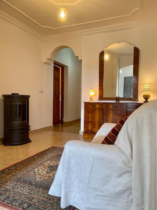 Magnifique villa - 5 chambres - Ifrane view 4
