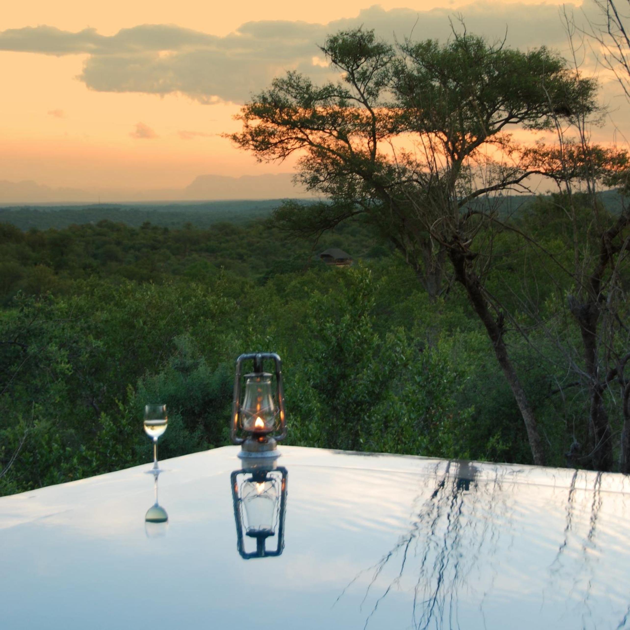 Mbizi Bush Lodge