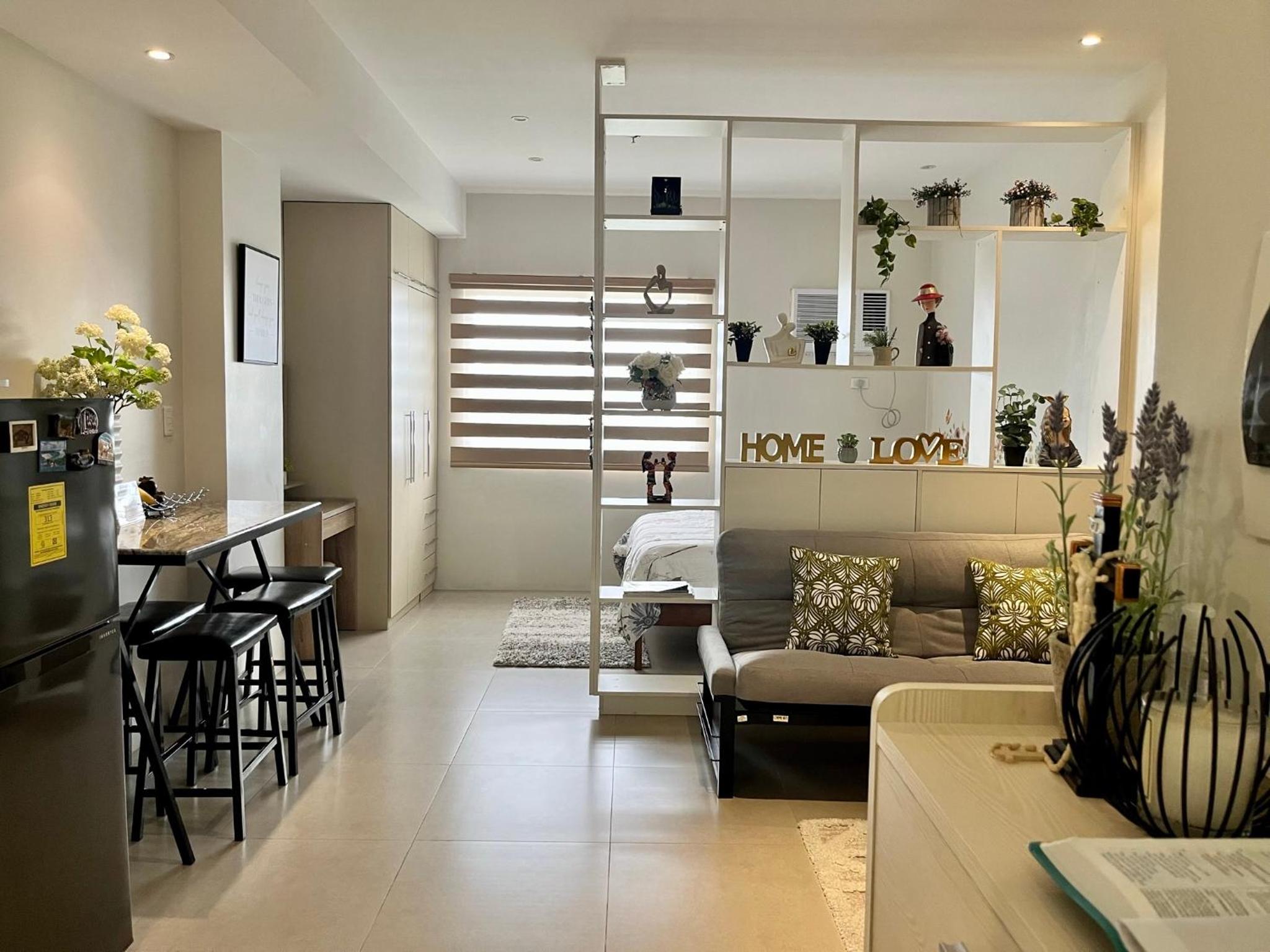Elaiza's Cozy Home - Matina Enclaves Building C Unit 815 view 4