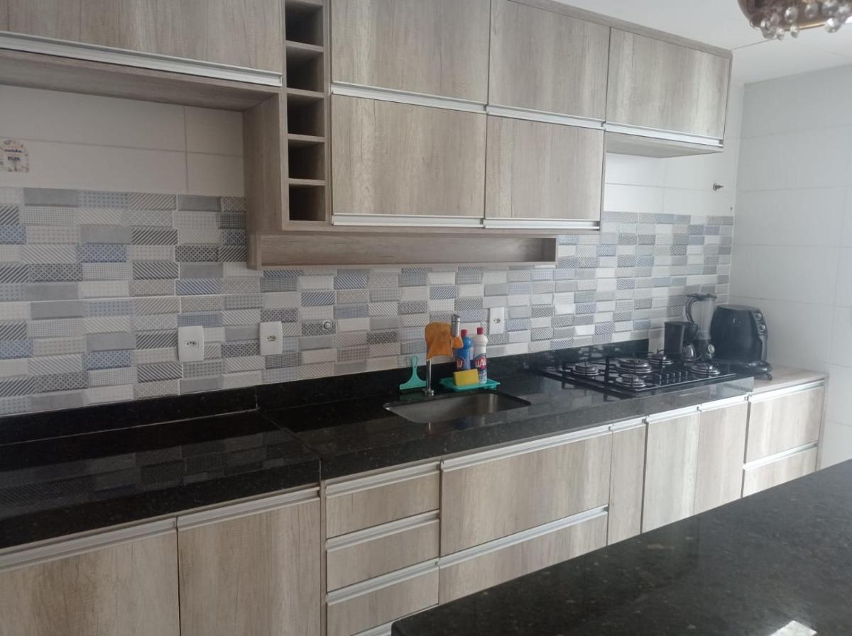 Cobertura duplex, com duas suítes e piscina