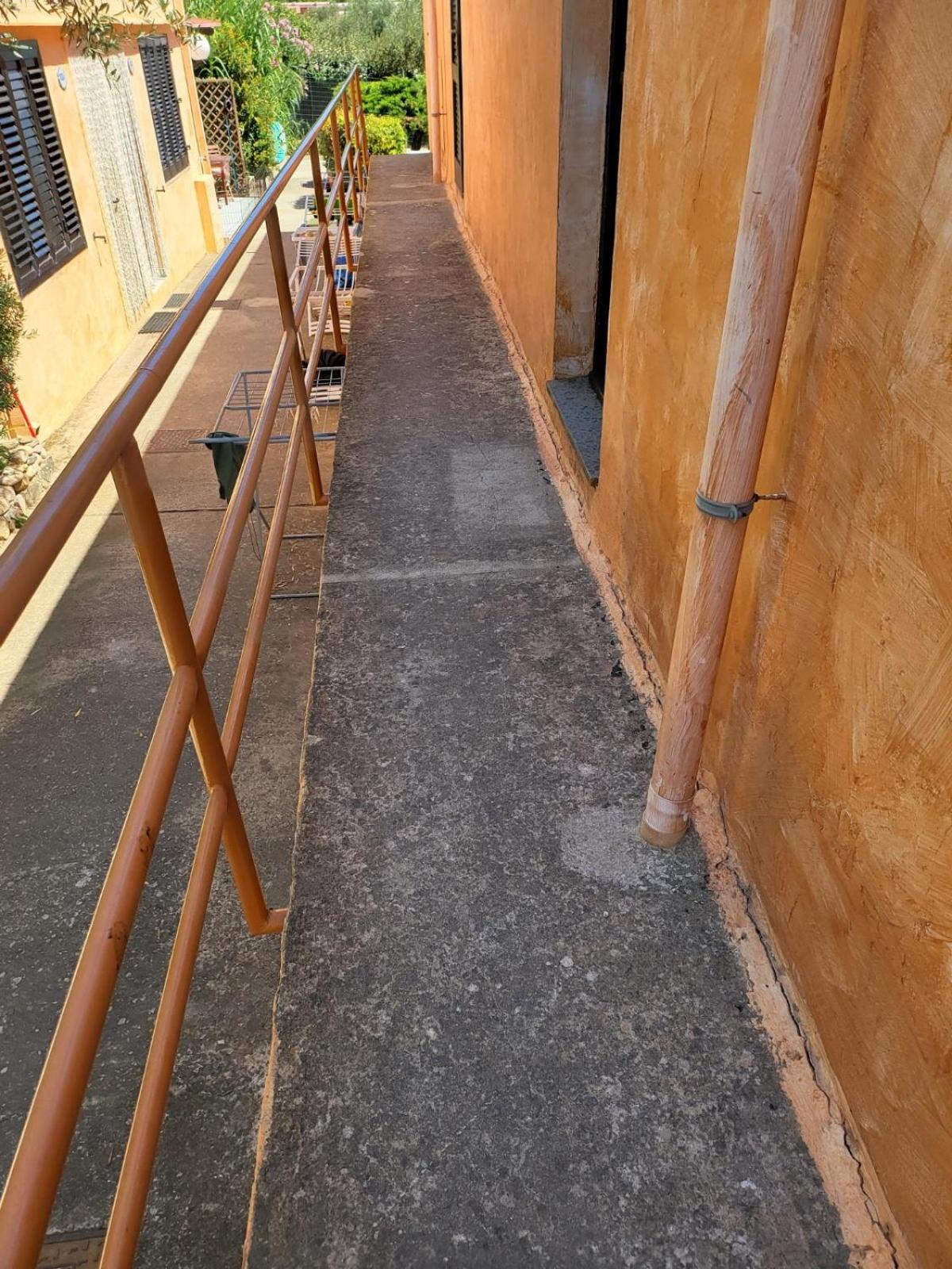 Photo 32