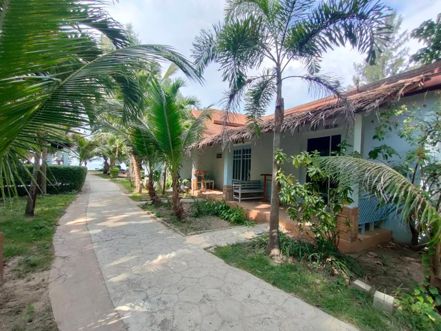 Banana Beach Resort