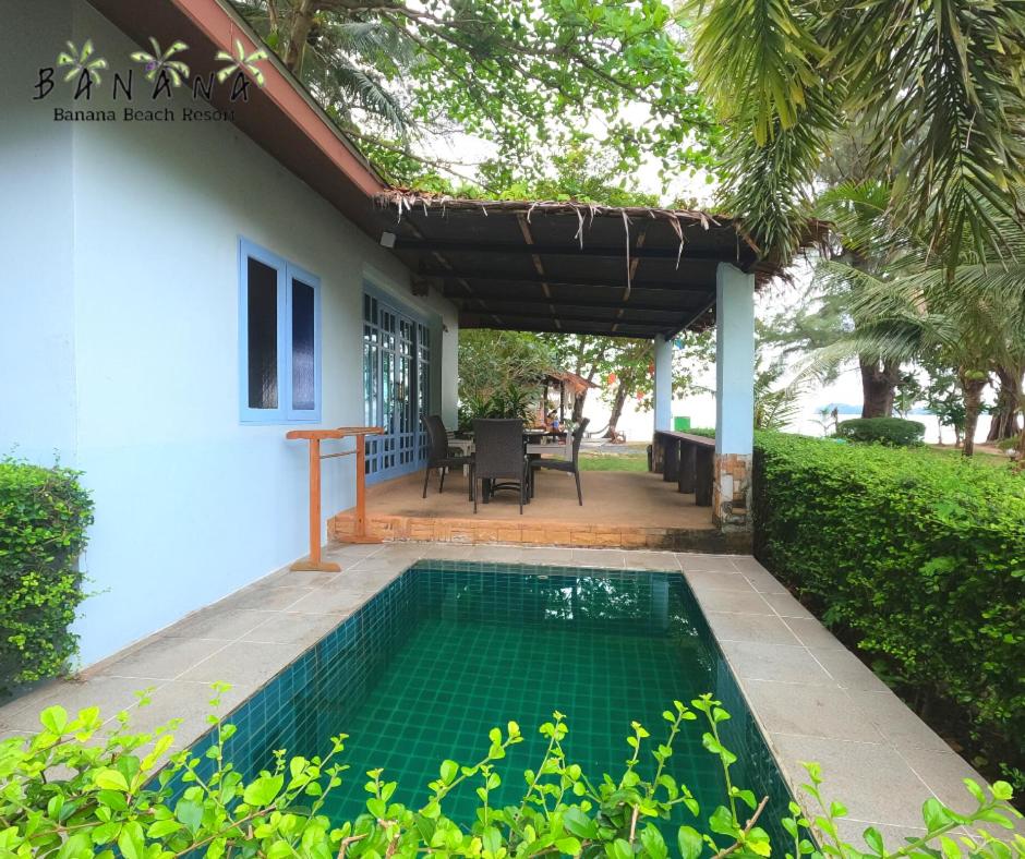 Banana Beach Resort