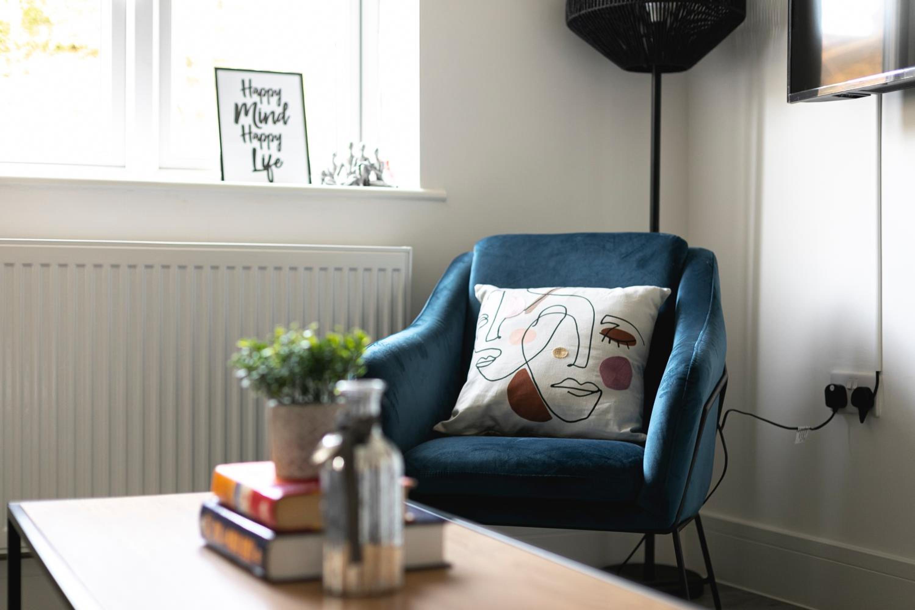 Skyvillion - London Enfield Chase Apartments with Parking & Wifi view 4