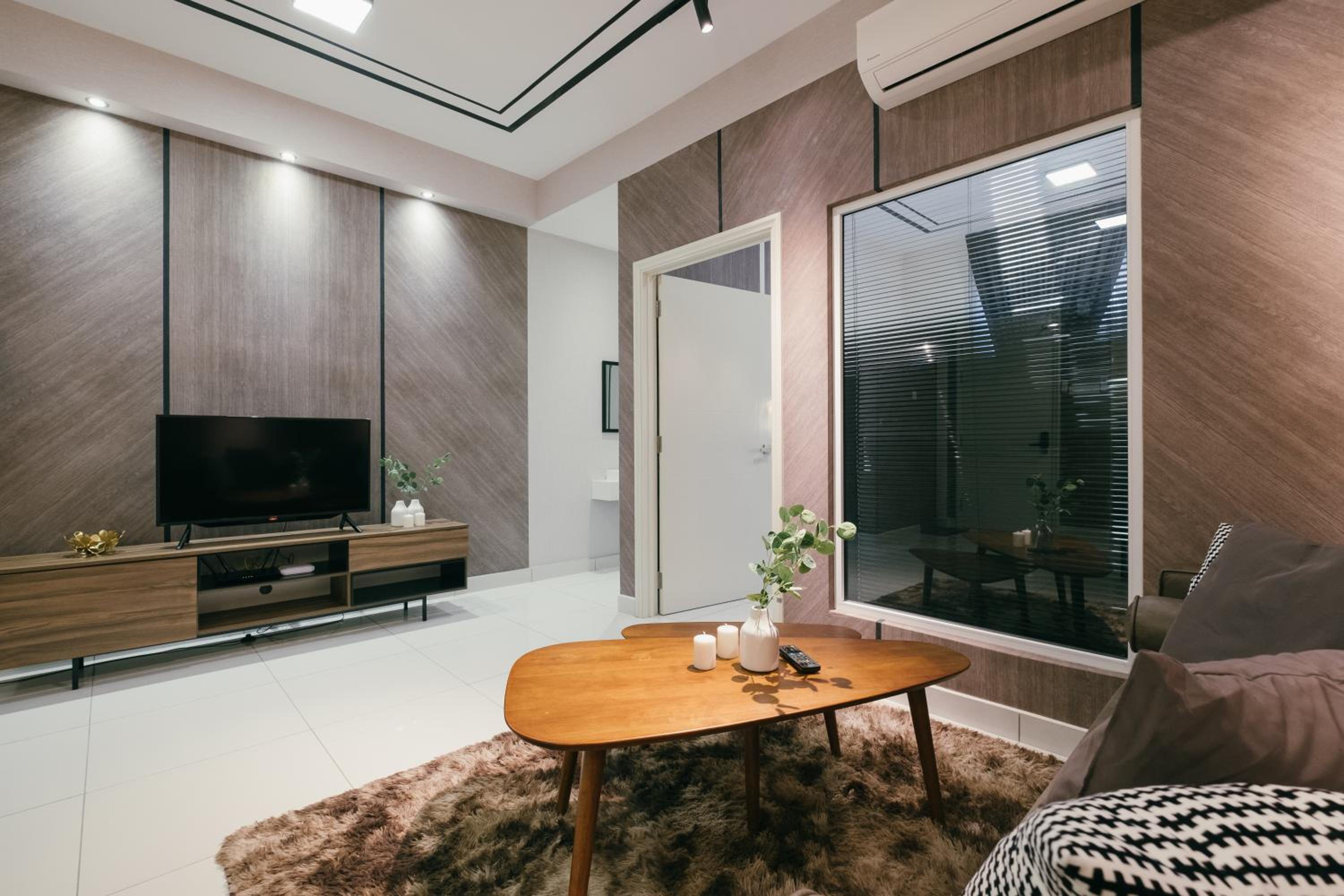 Arte Mont Kiara 3pax Jacuzzi Pool Gym near MITEC Matrade