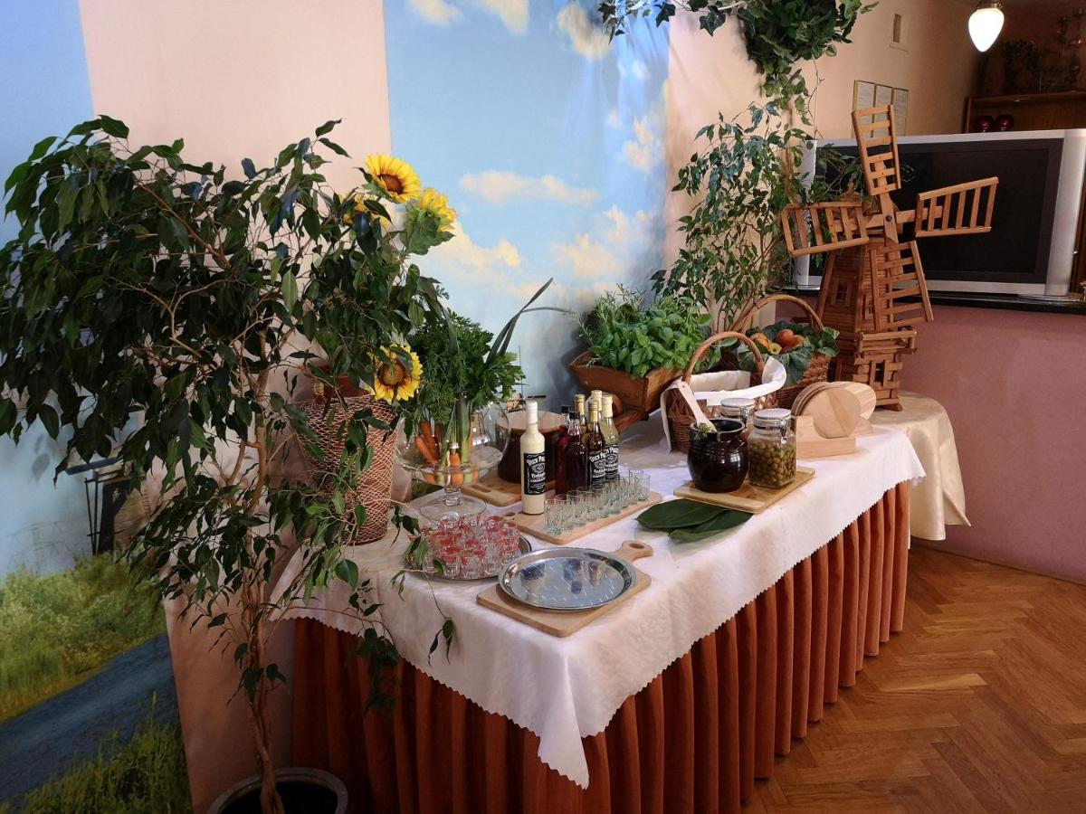 children's play area