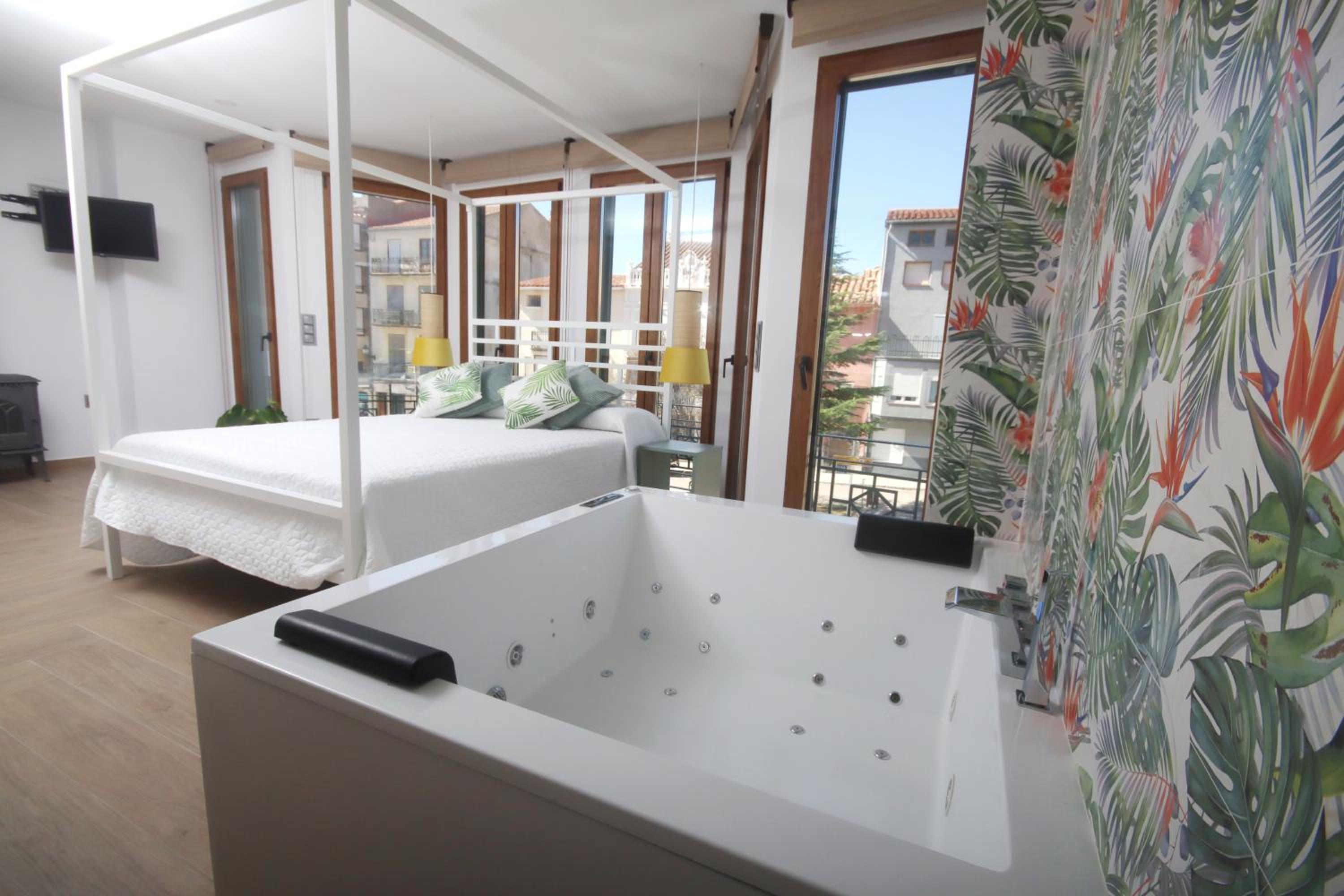 APARTAMENTOS GORI SUITES HIDROMASAJE accesibles minusválidos photo 5