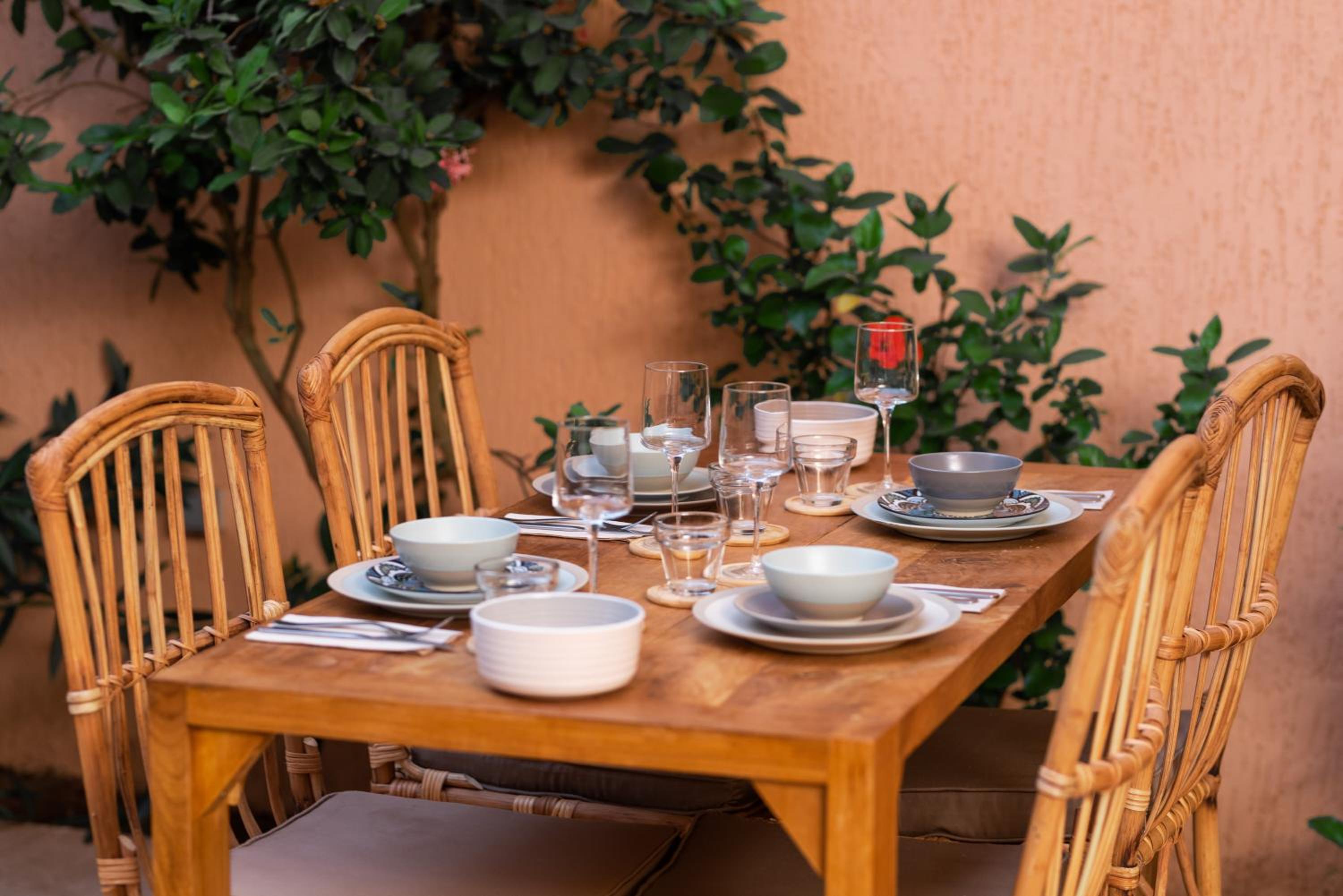 dining