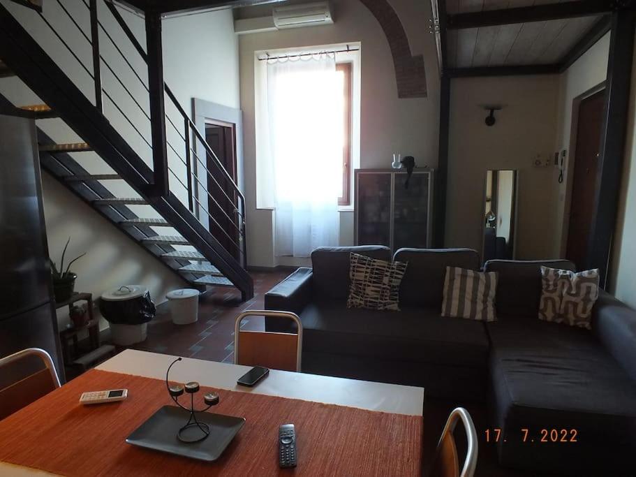 Nice and quiet loft 5 minutes walk from the Duomo