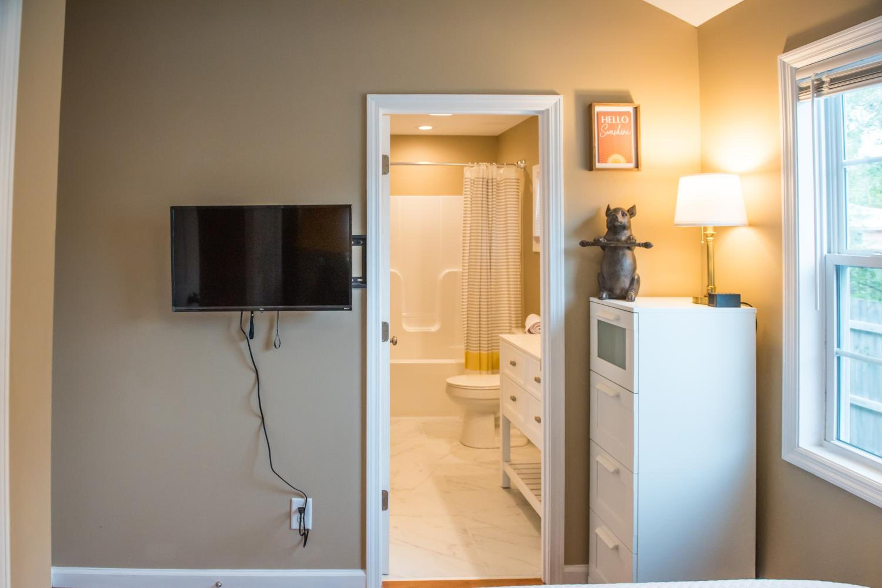 Sunnyside Bungalow Spacious Family Retreat