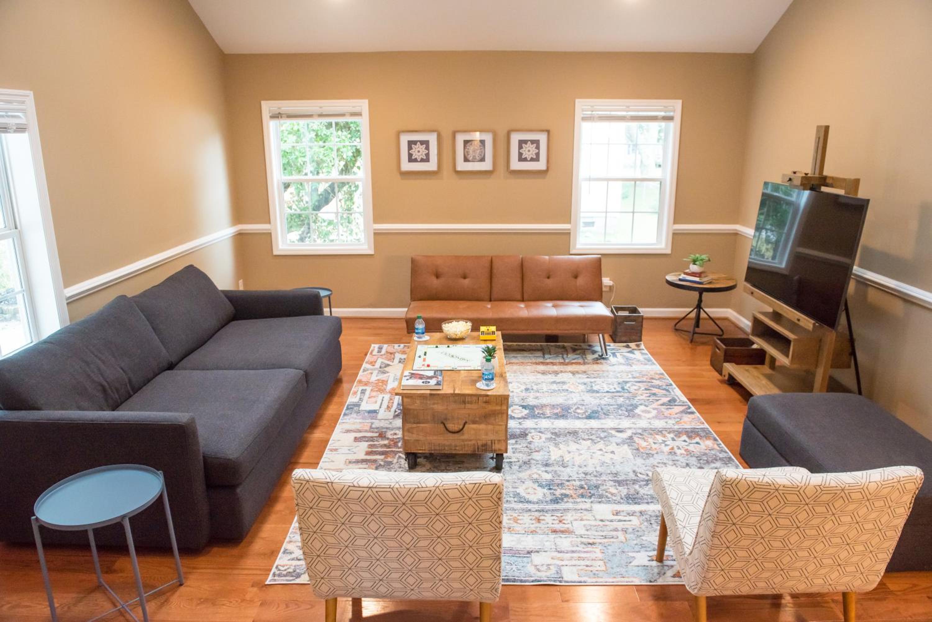 Sunnyside Bungalow Spacious Family Retreat