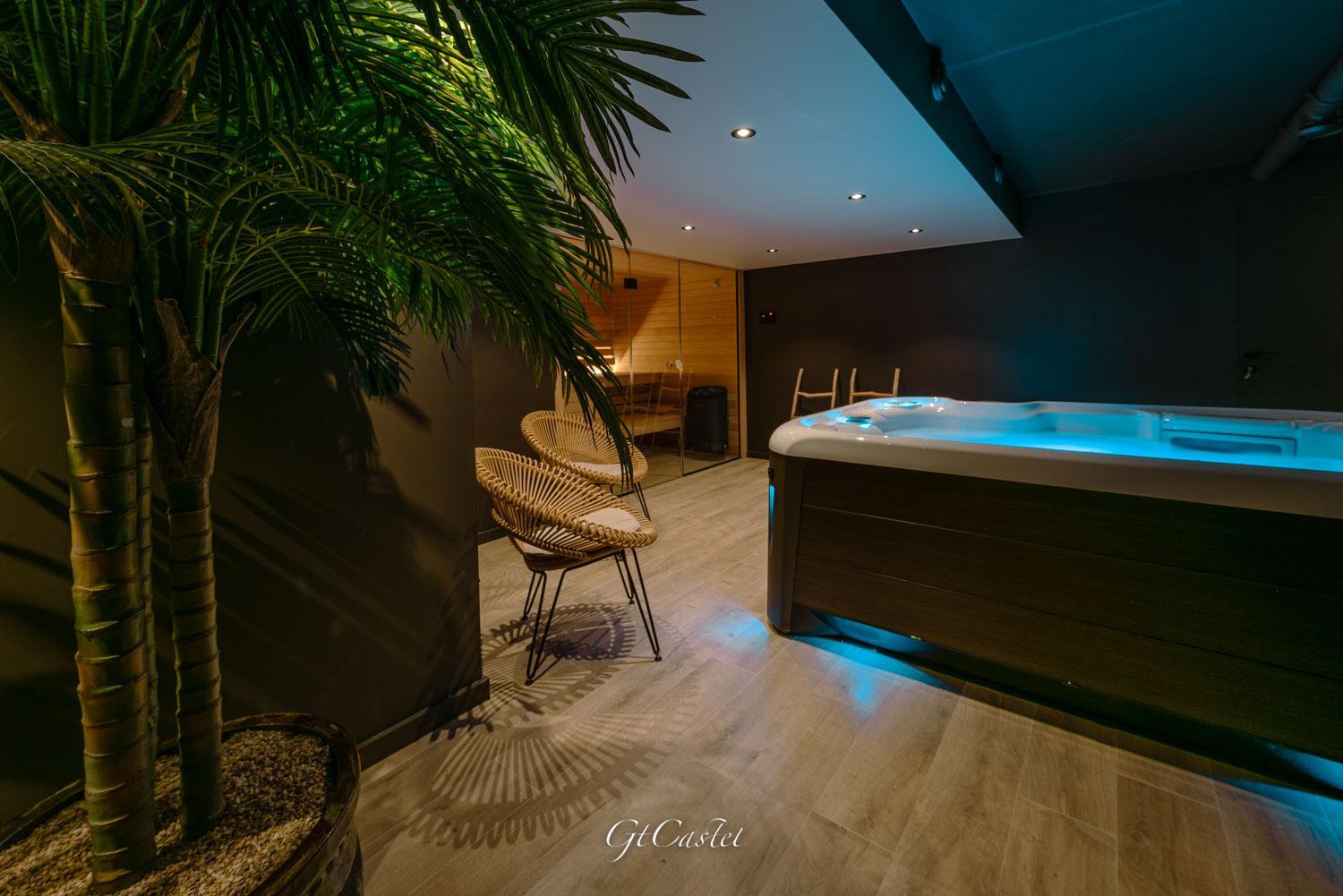 Hotel Luxueus Genieten Aan Zee: Private Jacuzzi En Sauna