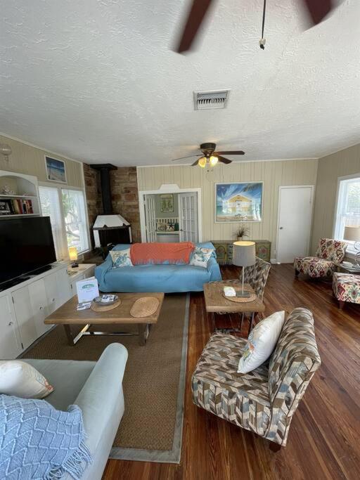 Seahorse Bungalow