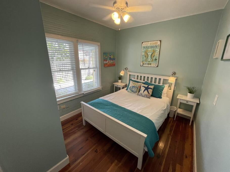 Seahorse Bungalow