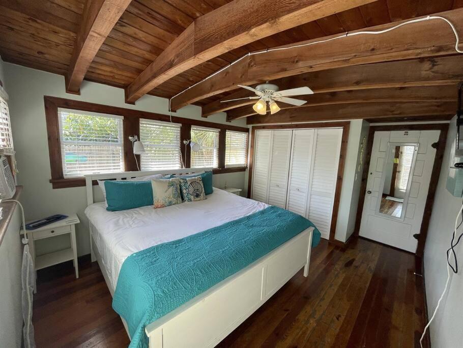 Seahorse Bungalow