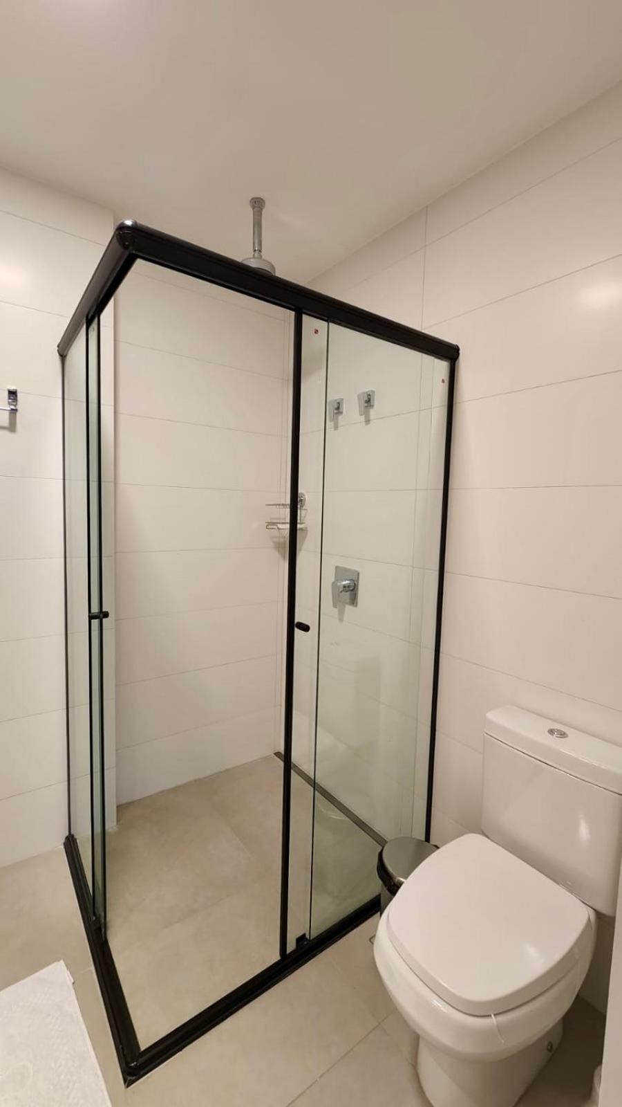 Flat de Luxo c/ Quarto Privativo 21º Andar Vertigo