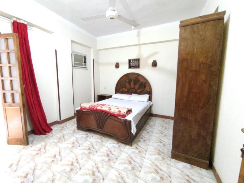 Winter Guest House