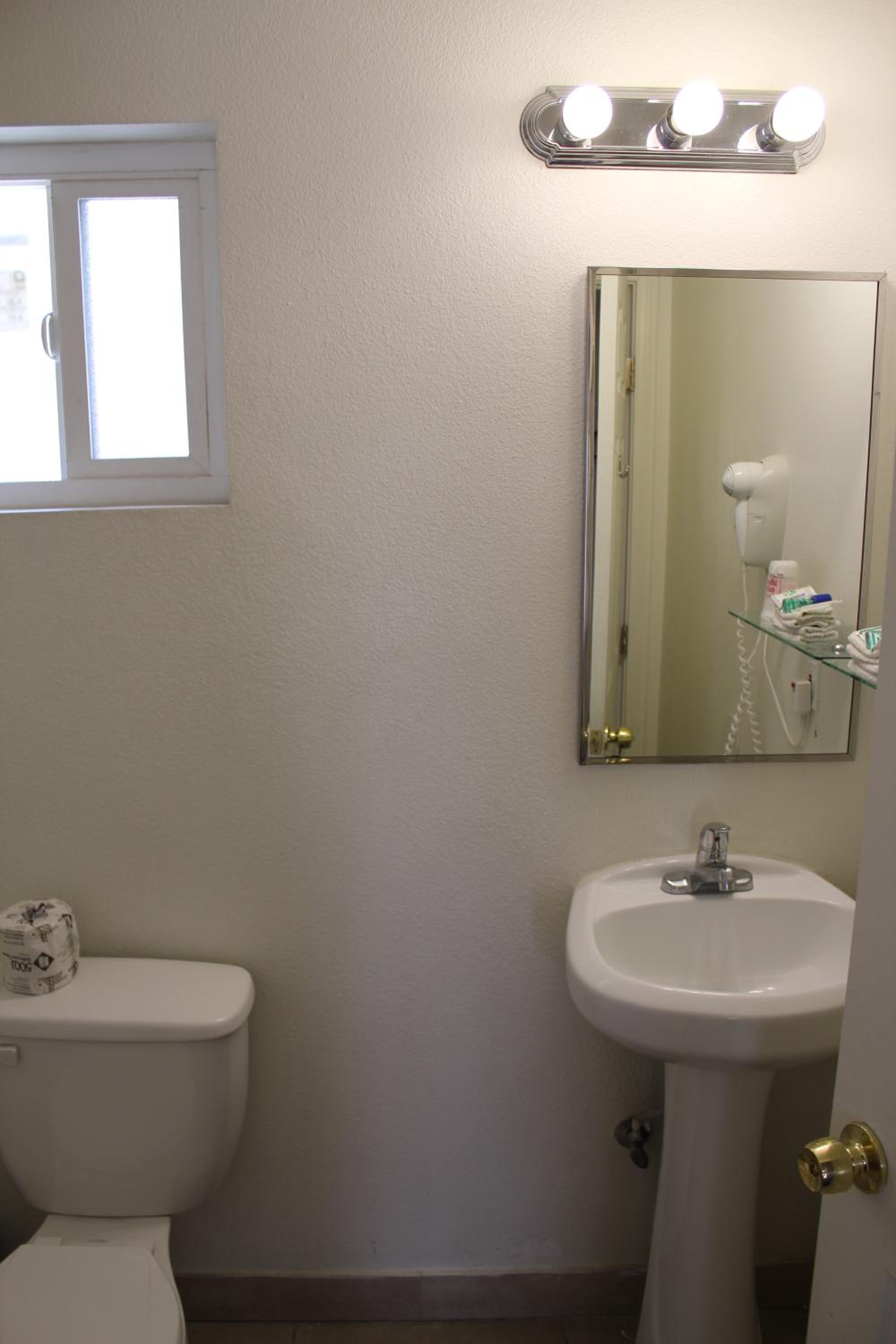 Rosemead Vacations - Valley Hotel - Property Image 30