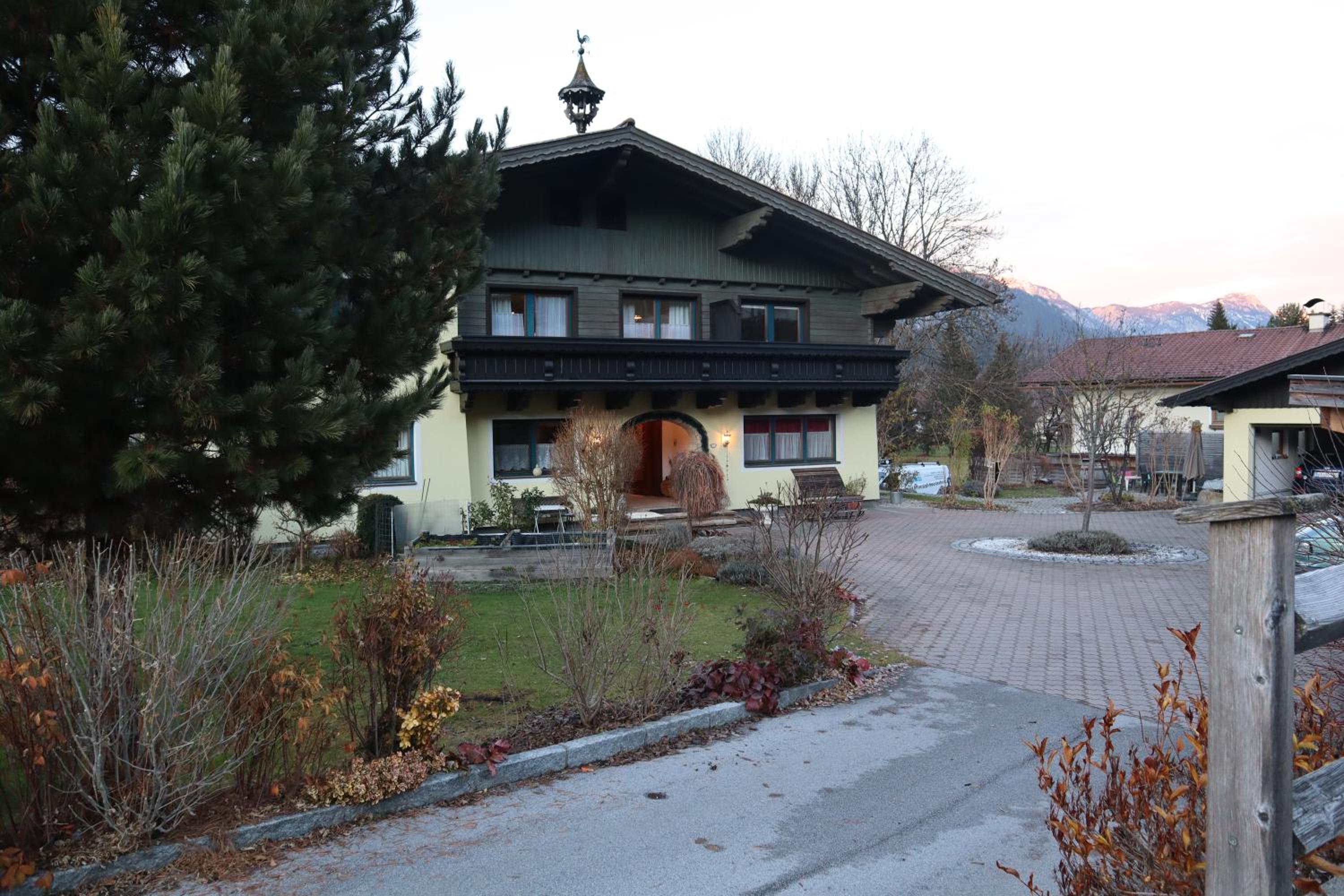 Landhaus-Appartements Warraich