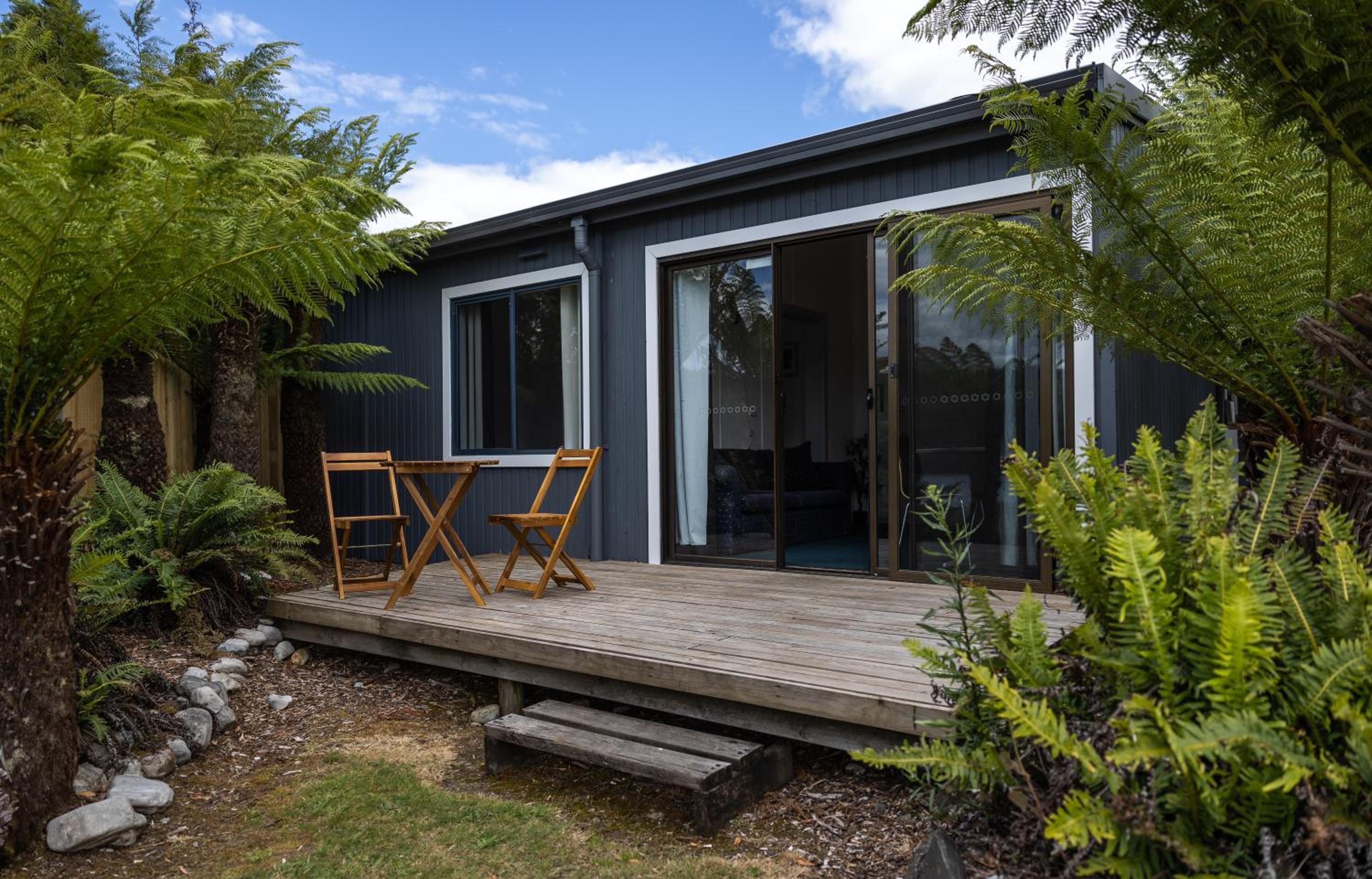 Tullah Lakeside Lodge