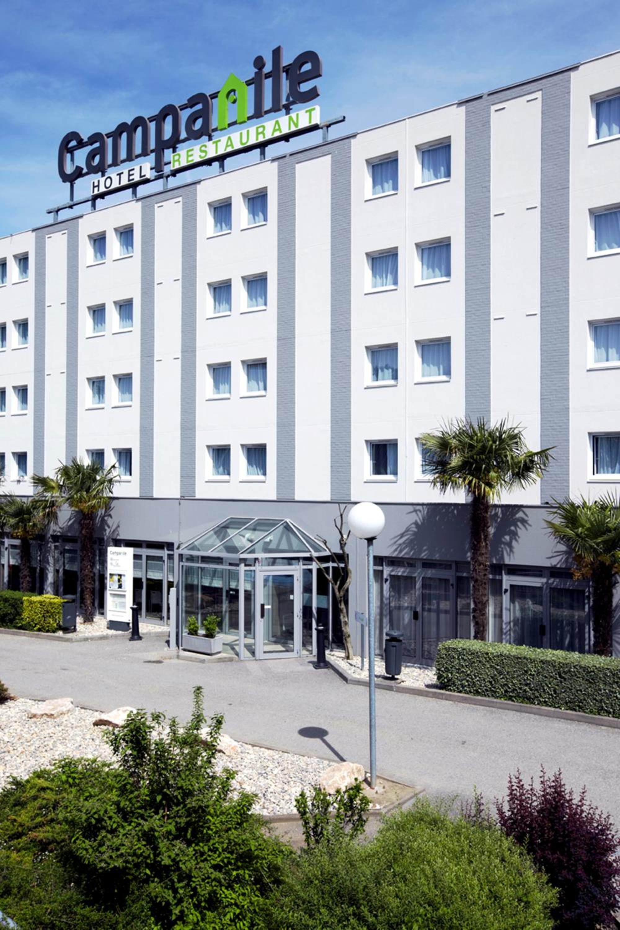 Hotel Campanile Lyon Ouest Tassin - Image 1