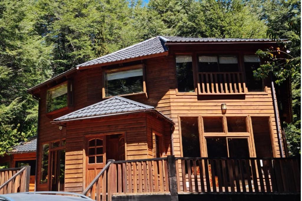 Casa Exclusiva en Reserva Huilo Huilo, 16 personas