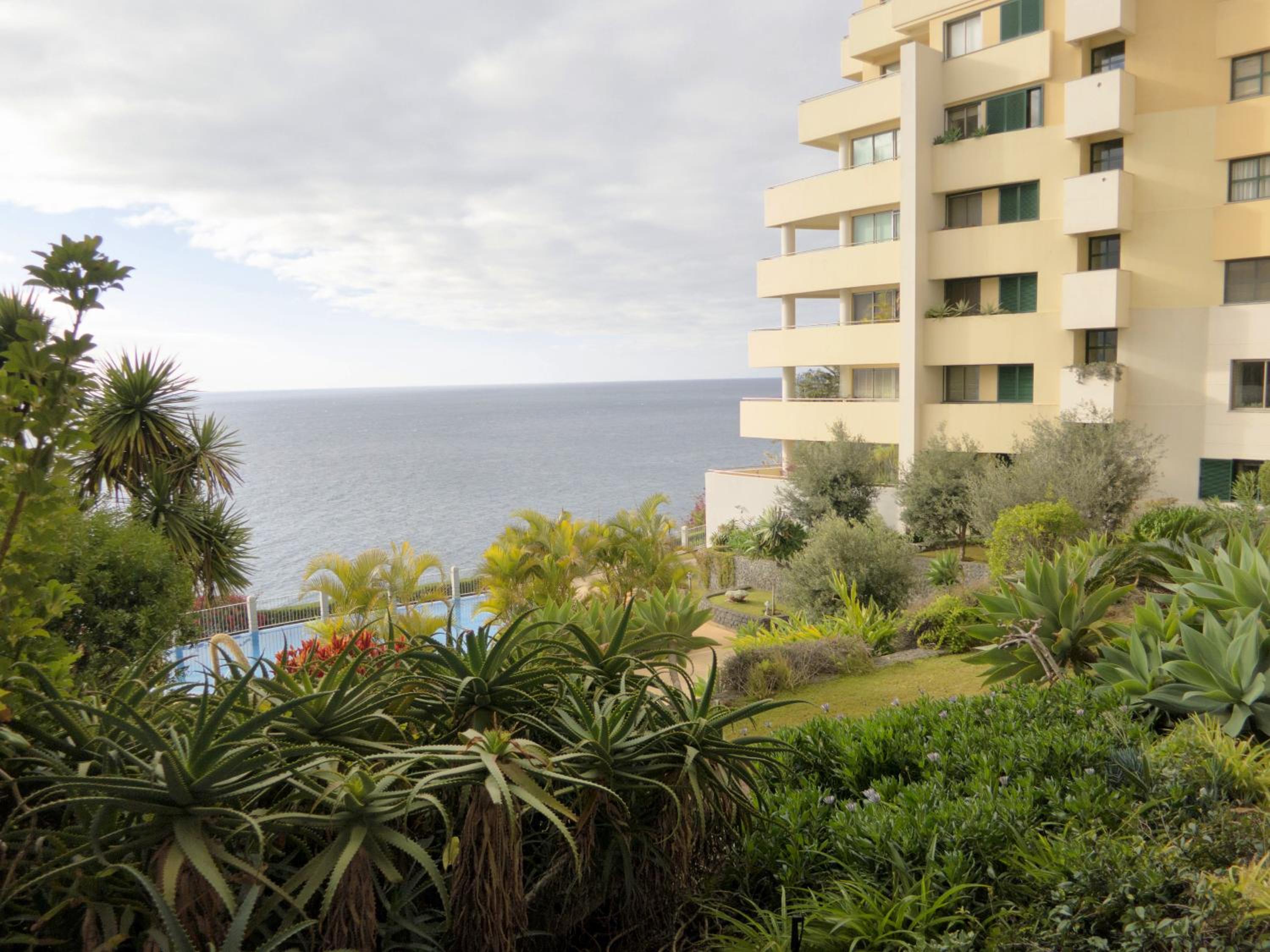 Hotel Finest Rentals - Beachfront Penthouse