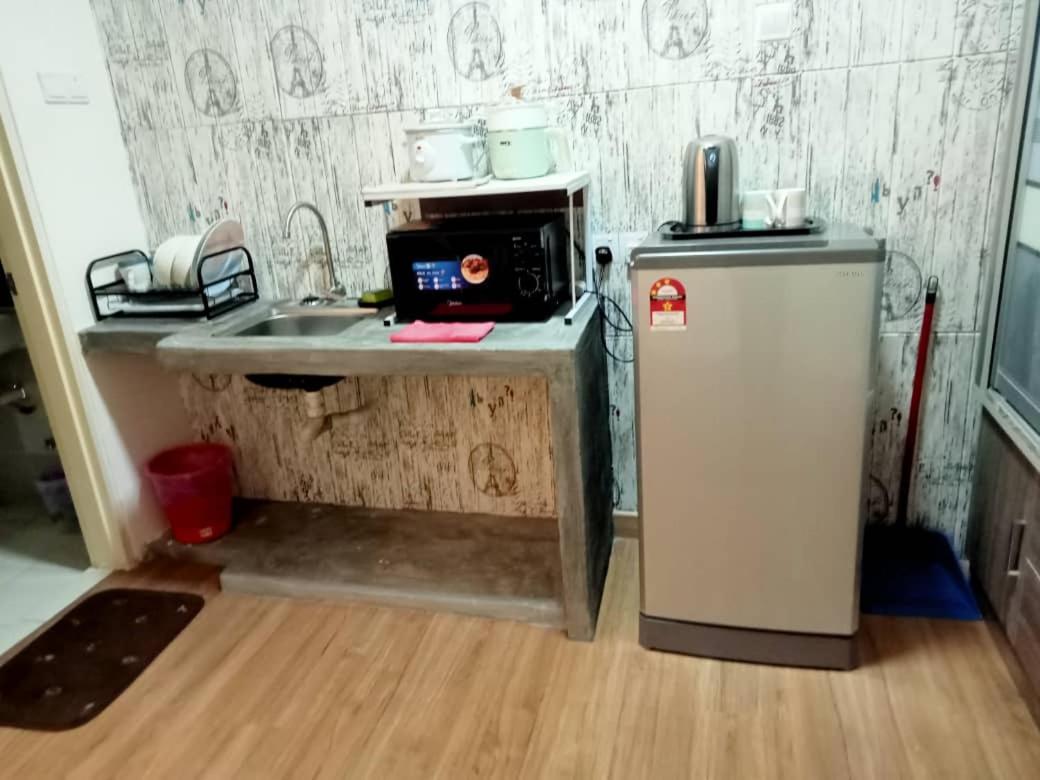 Saville Cheras Studio Next To Mrt Sri Raya Station photo 8