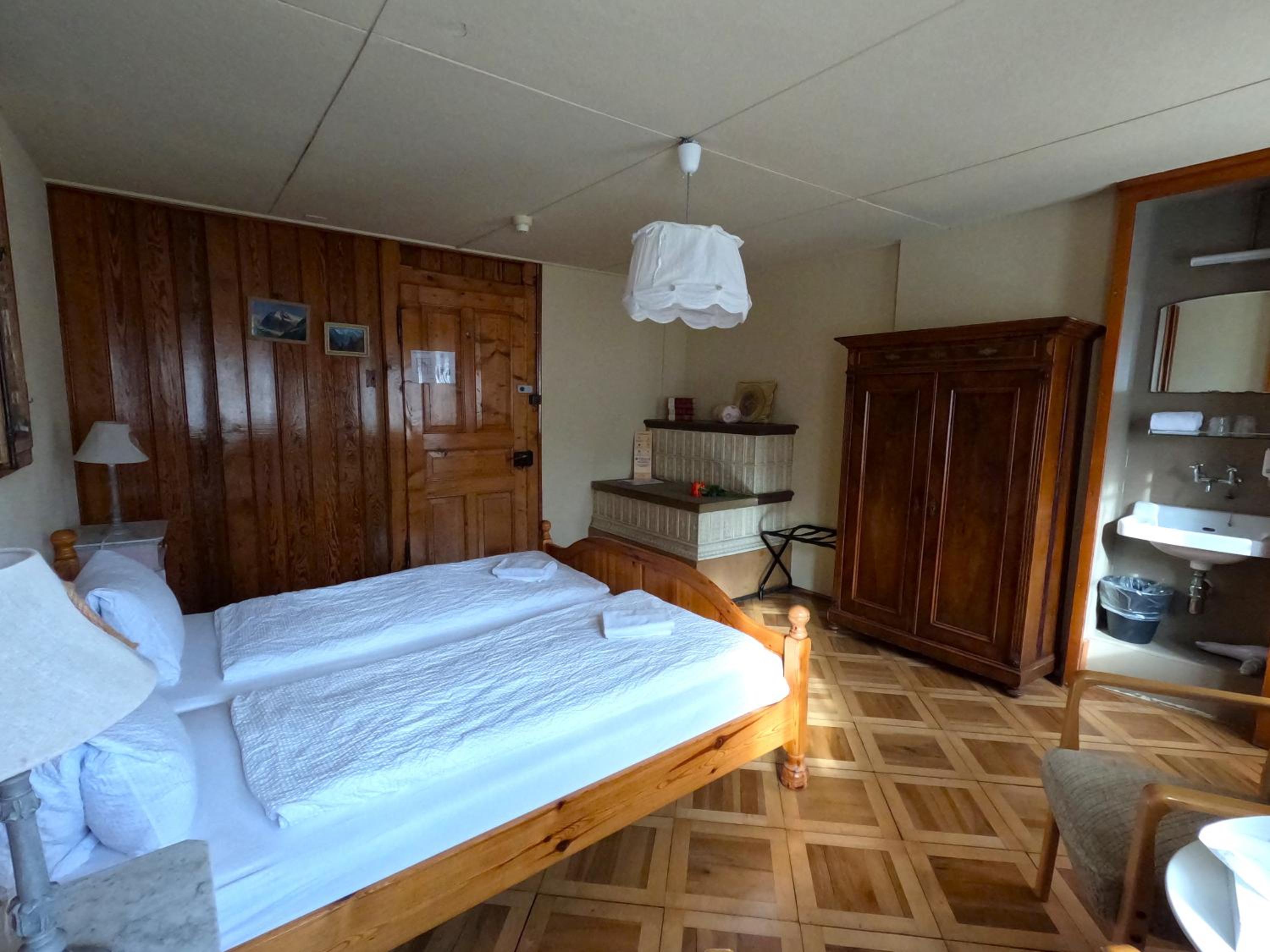 Edelweiss Lodge
