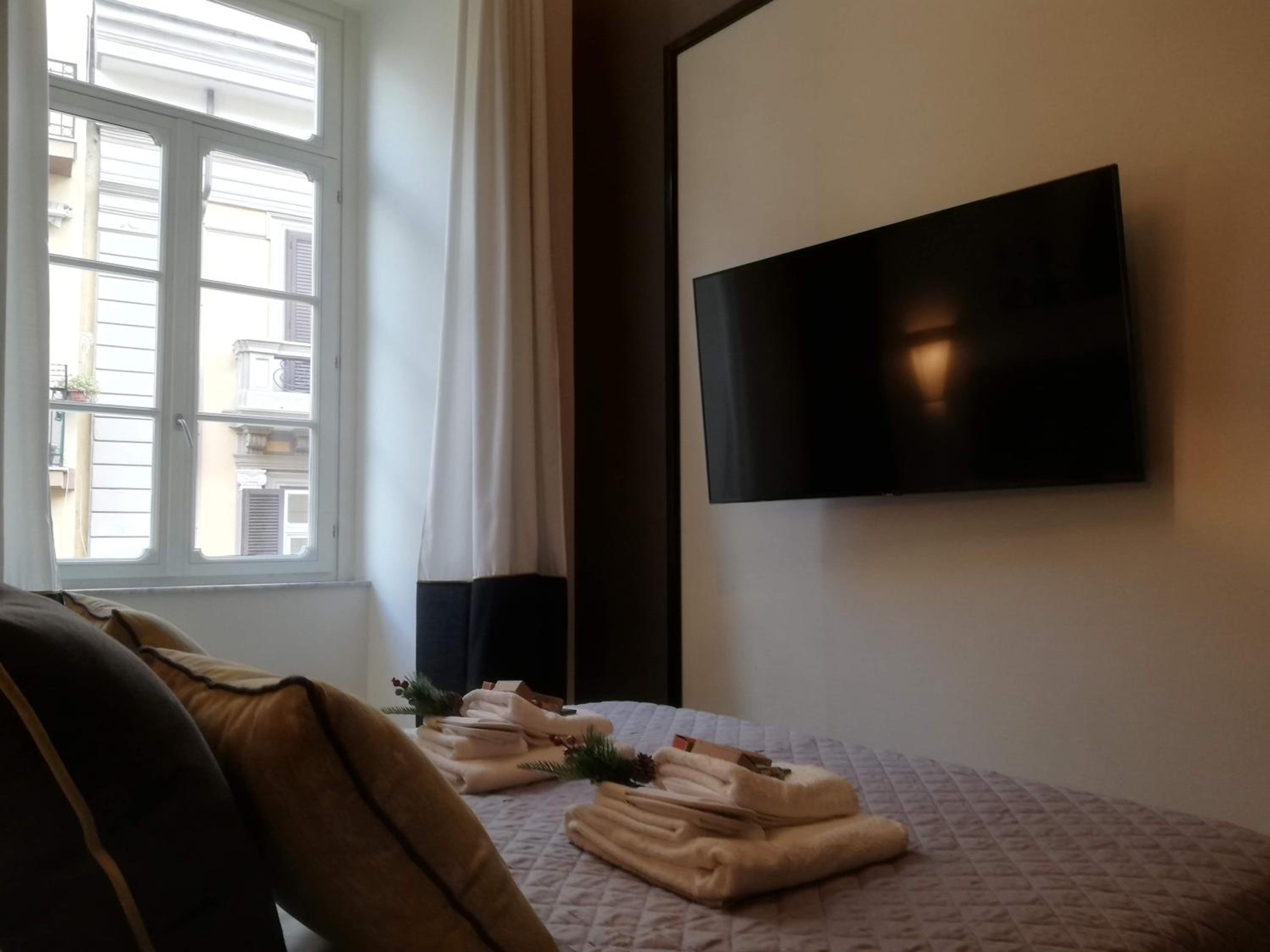 Napoli Mariana Luxury