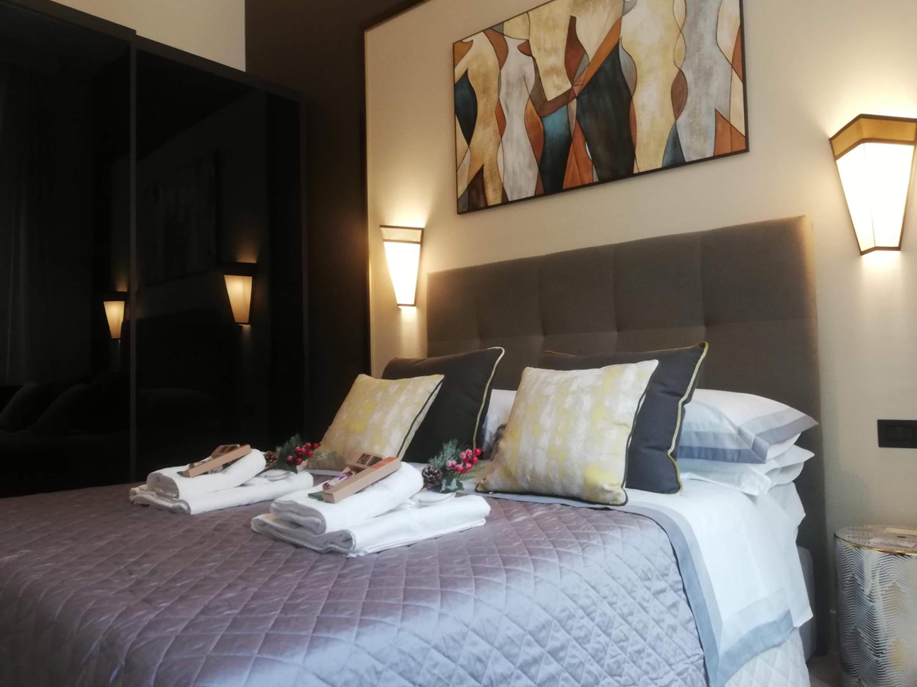Napoli Mariana Luxury