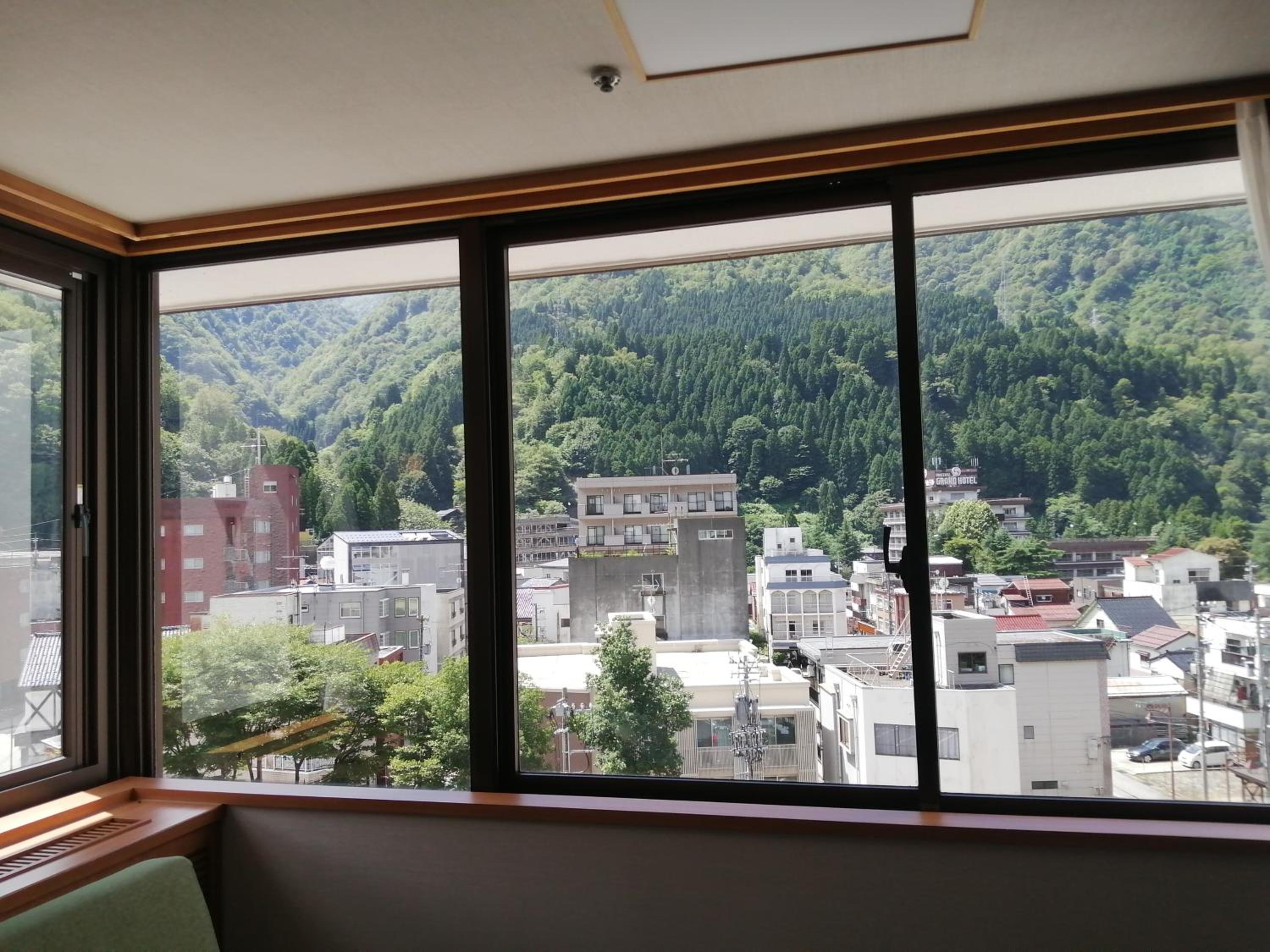 Kurobe Unazukionsen Yamanoha