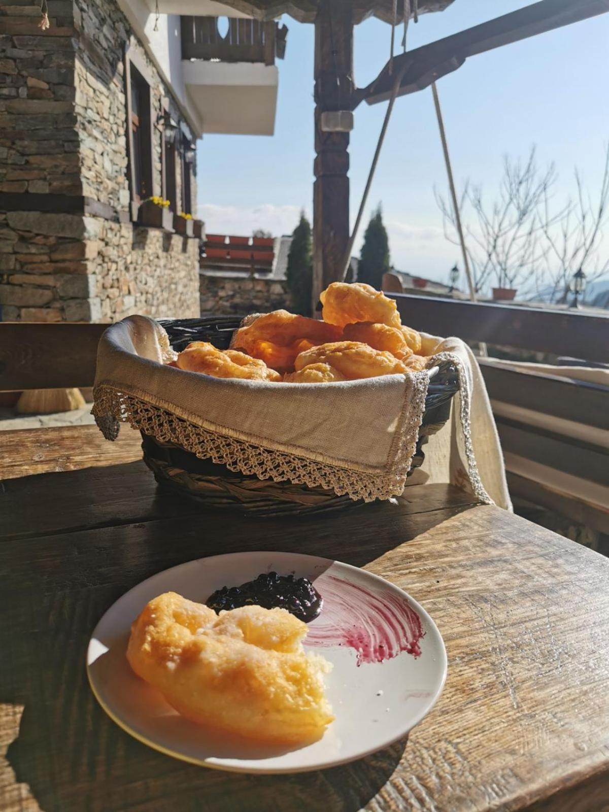 Yancheva Guest House