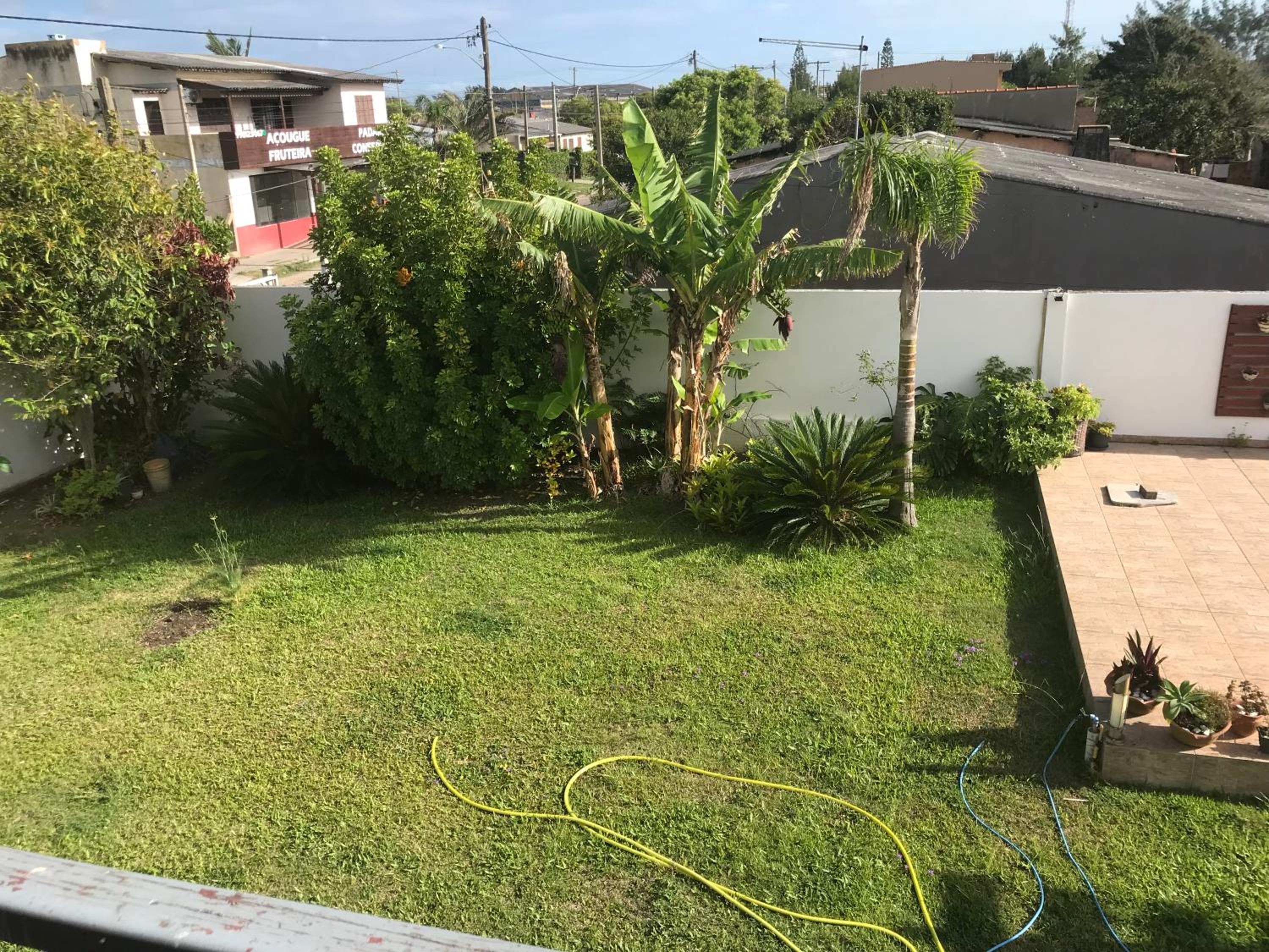 Quitinete com piscina em Balneário Pinhal
