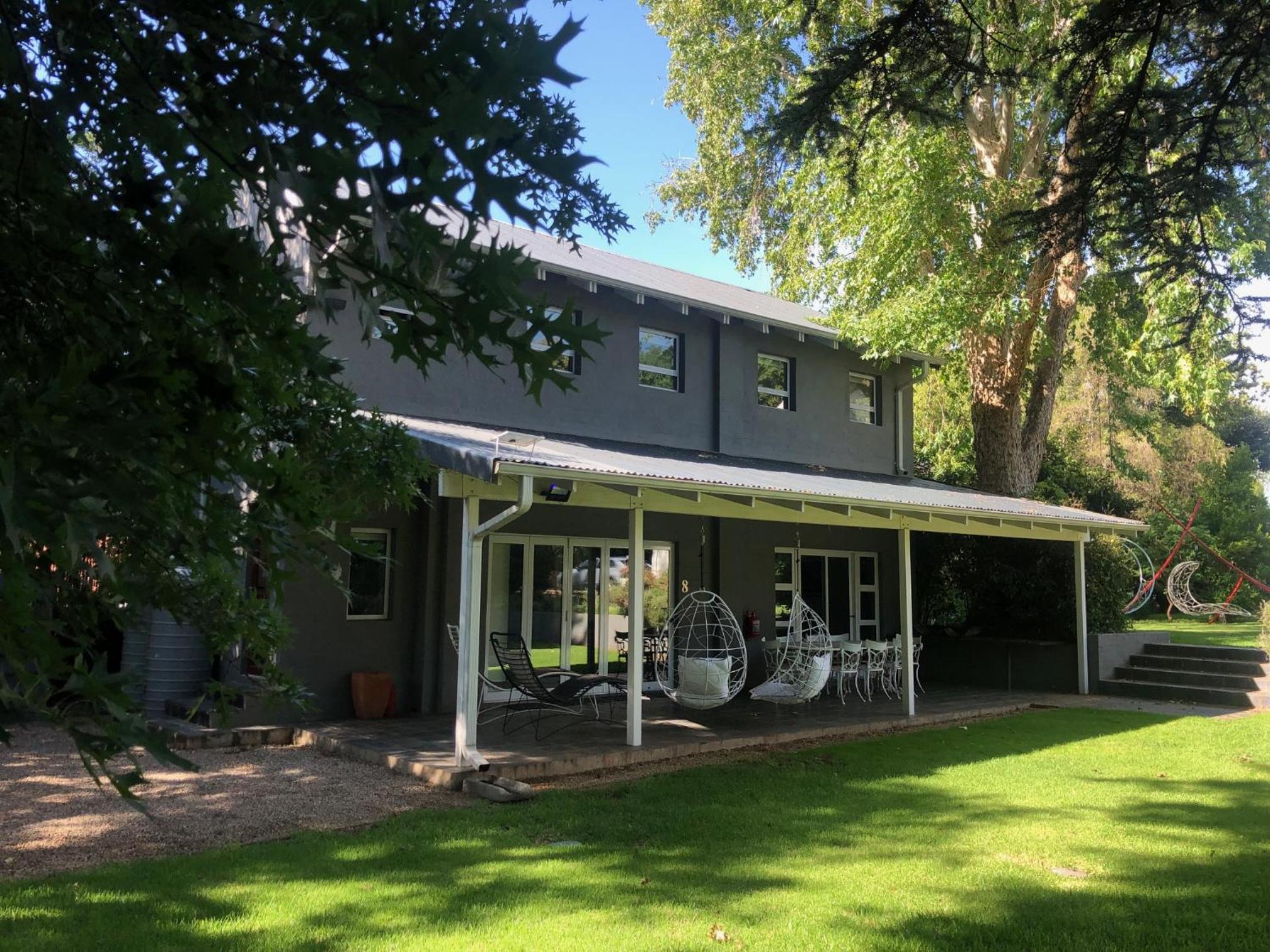 Stirling Legacy House BnB