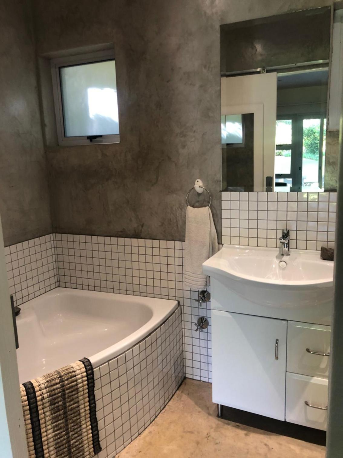 Stirling Legacy House BnB