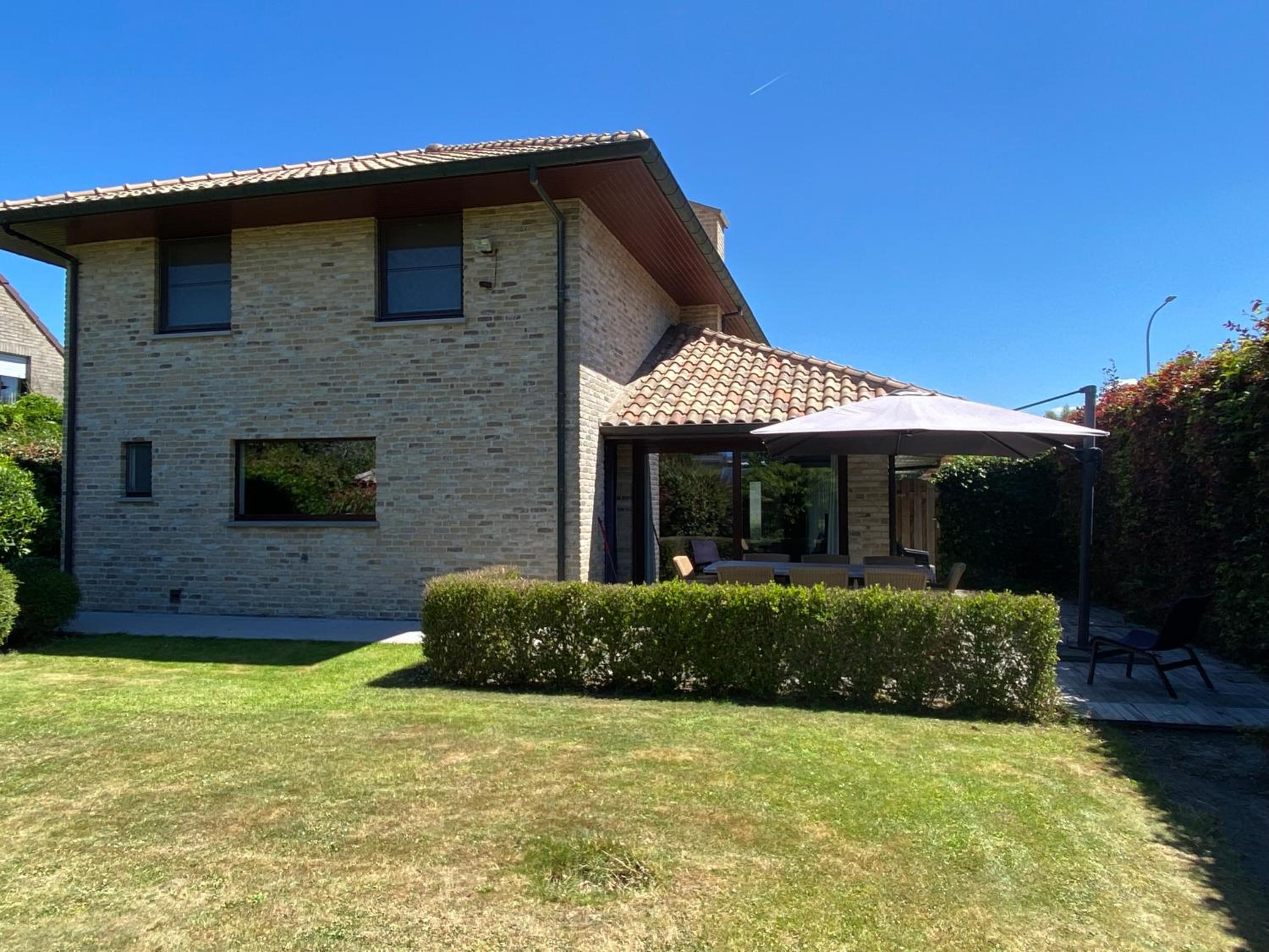 Modern Spanish Hacienda - 10km from the coast