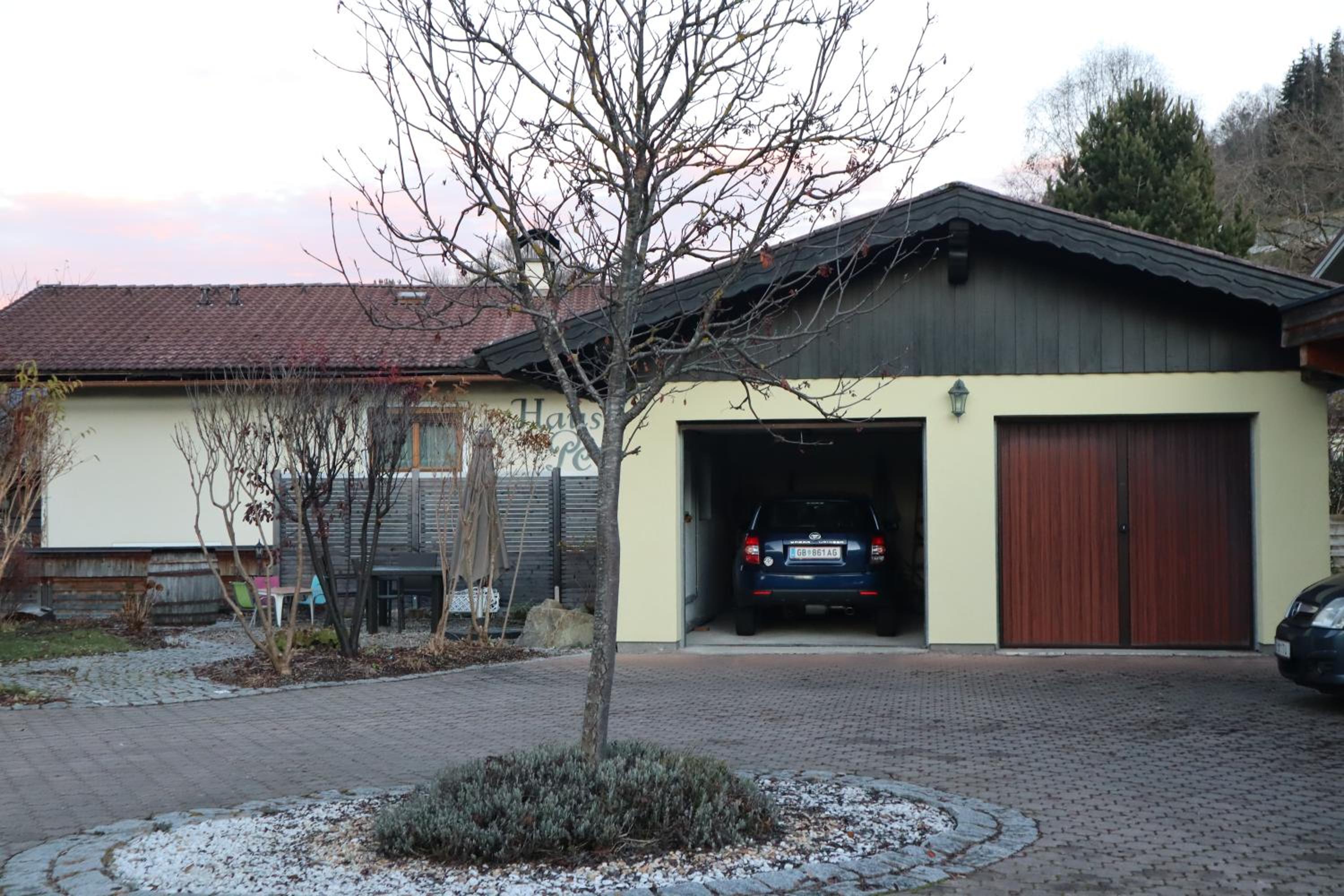 Landhaus-Appartements Warraich