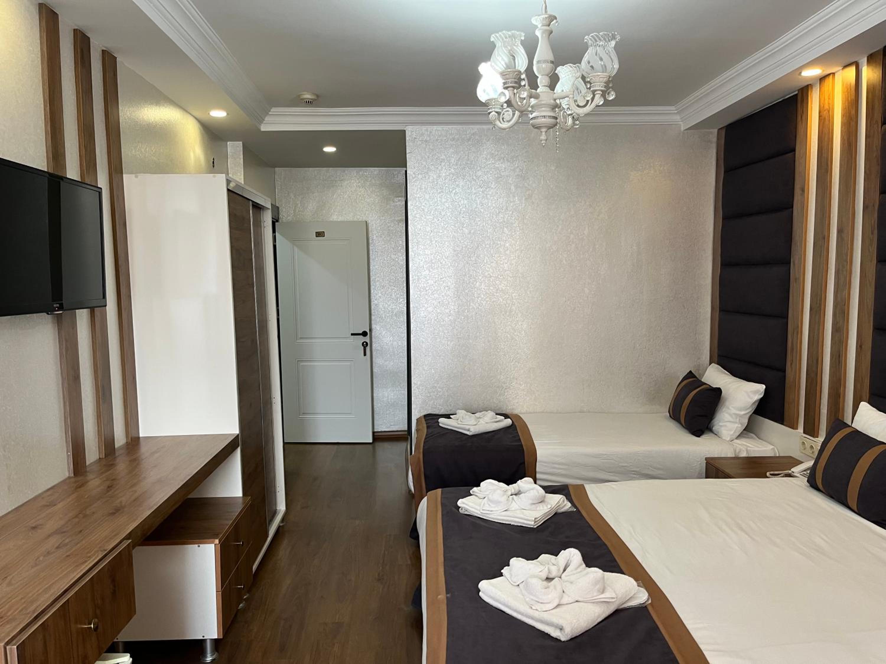 Nova Roma Hotel - Image 18