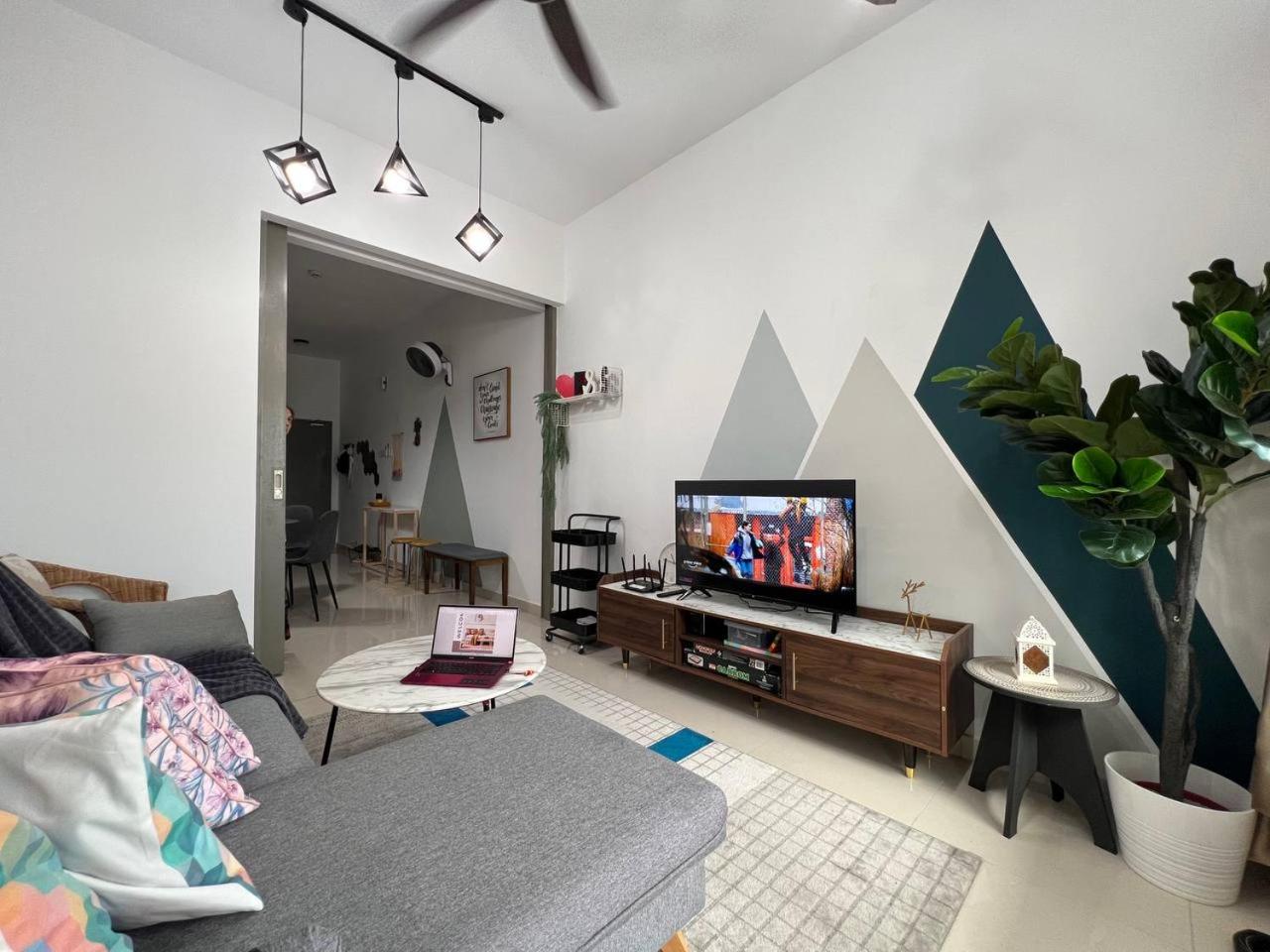 UrbanRuma BangiGateway Family 2BR Near UKM photo 3